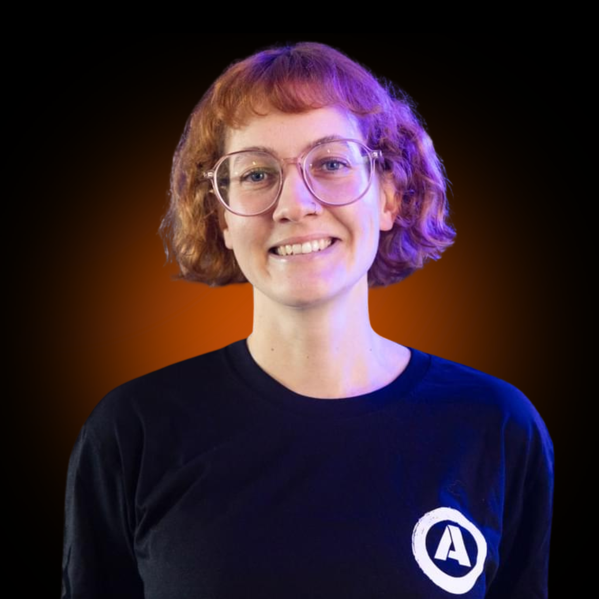 Queen of B2B sales and marketing with a focus on expanding market reach and boosting conversions.