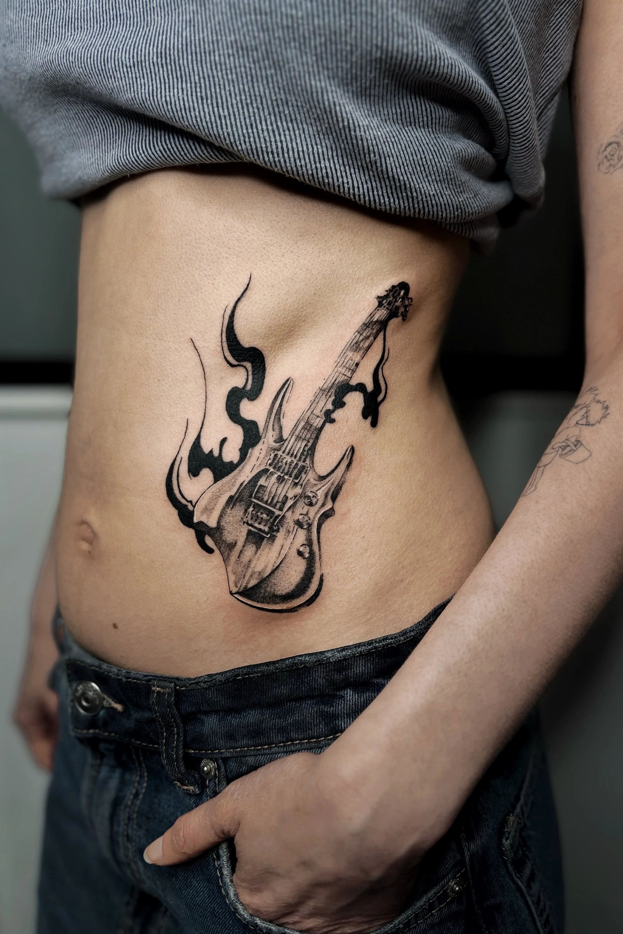 Flash_Tattoo_Rock_Guitare.jpg