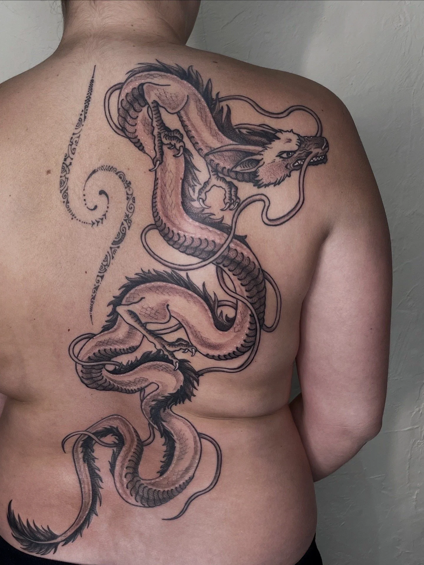 Anime-ghibli-haku-tatouage-dos-paris-oneer.JPG