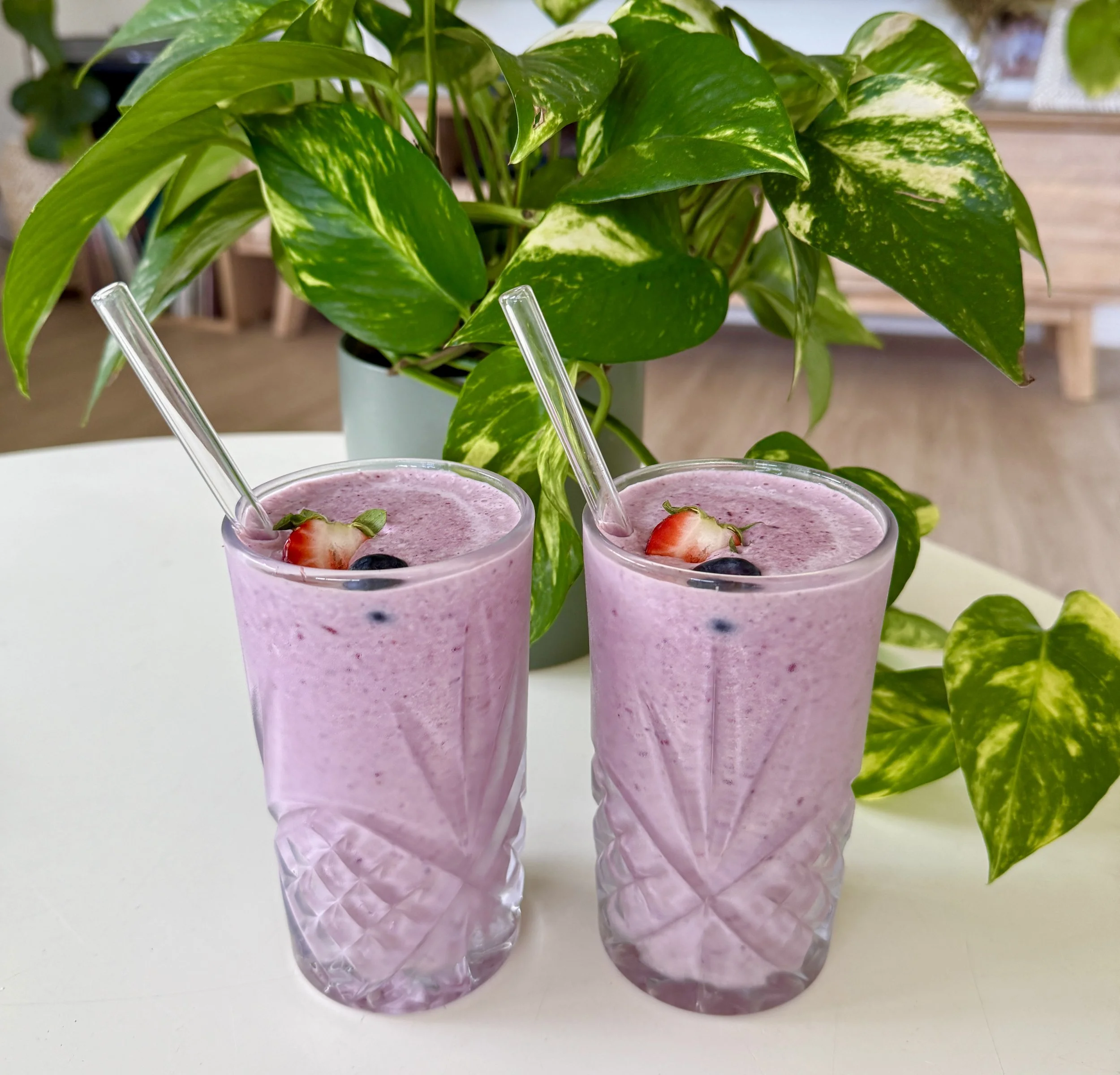 Berry Breakfast Smoothie