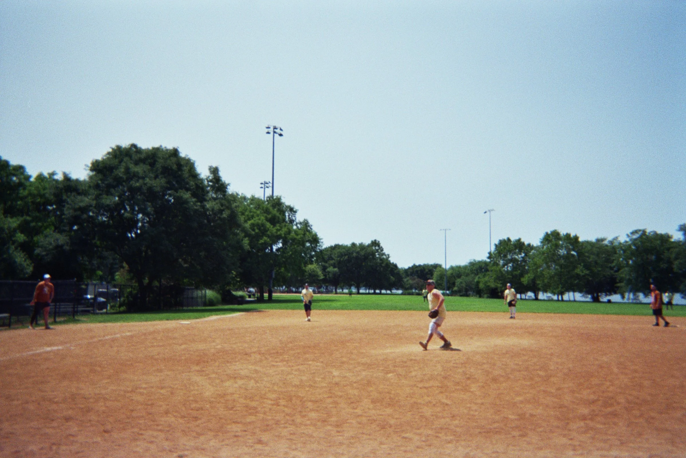 19A_00350.jpg