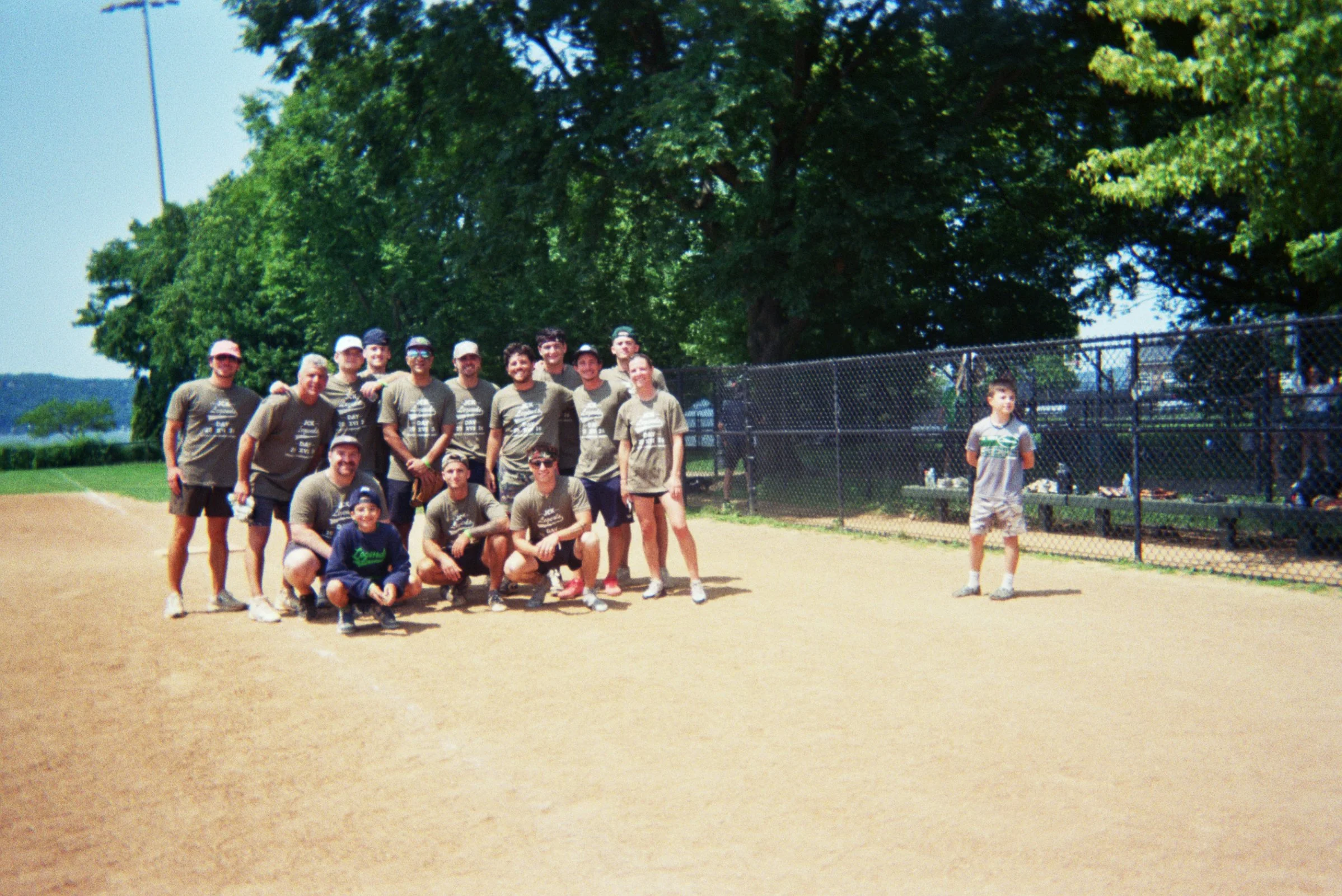 2A_00053.jpg