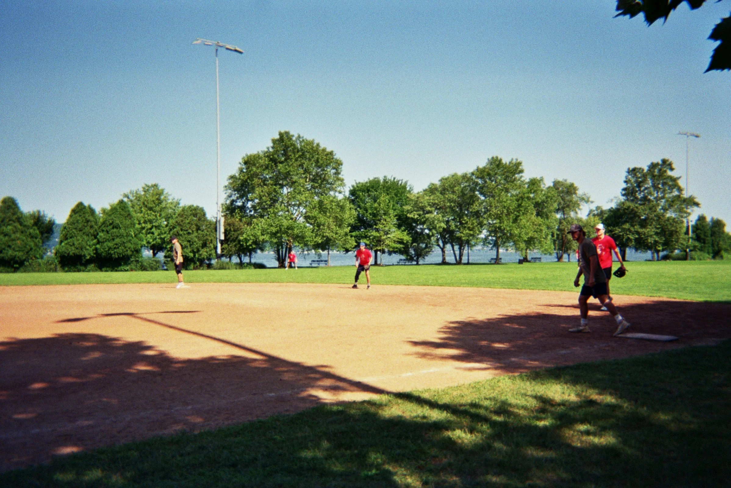 24A_00115.jpg