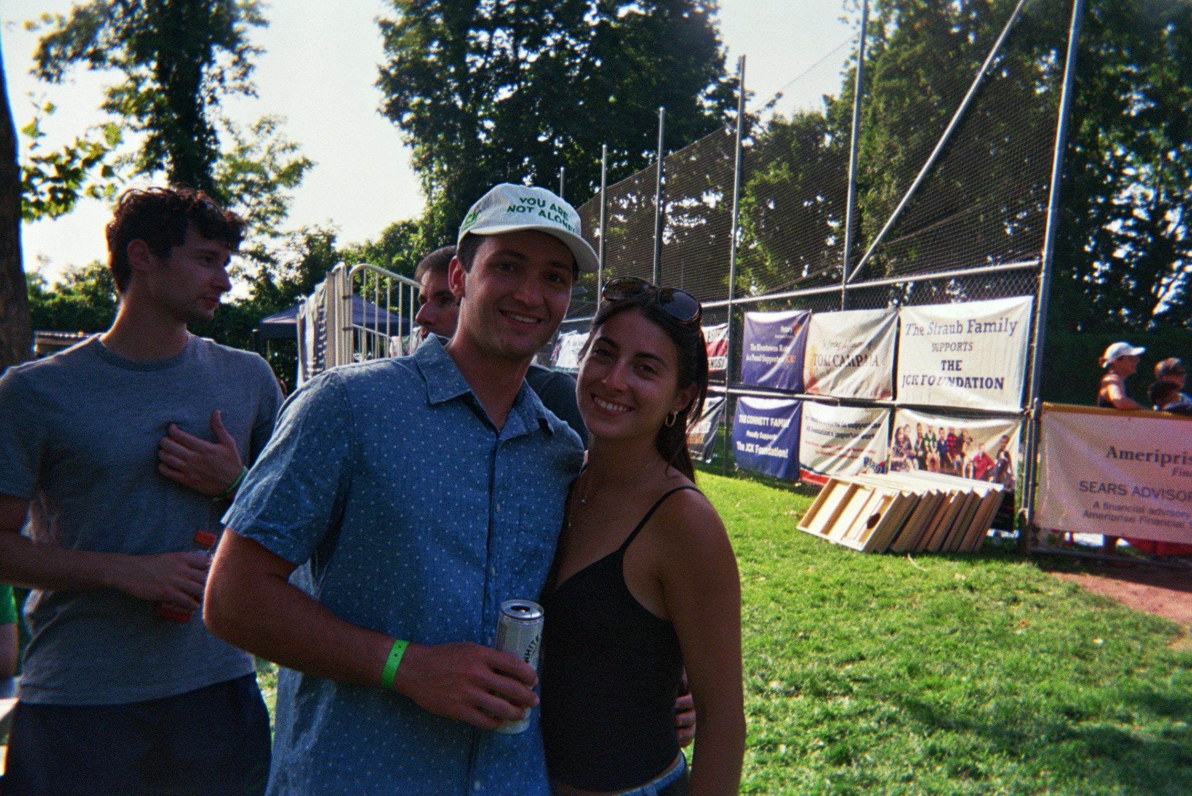 2A_00137.jpg