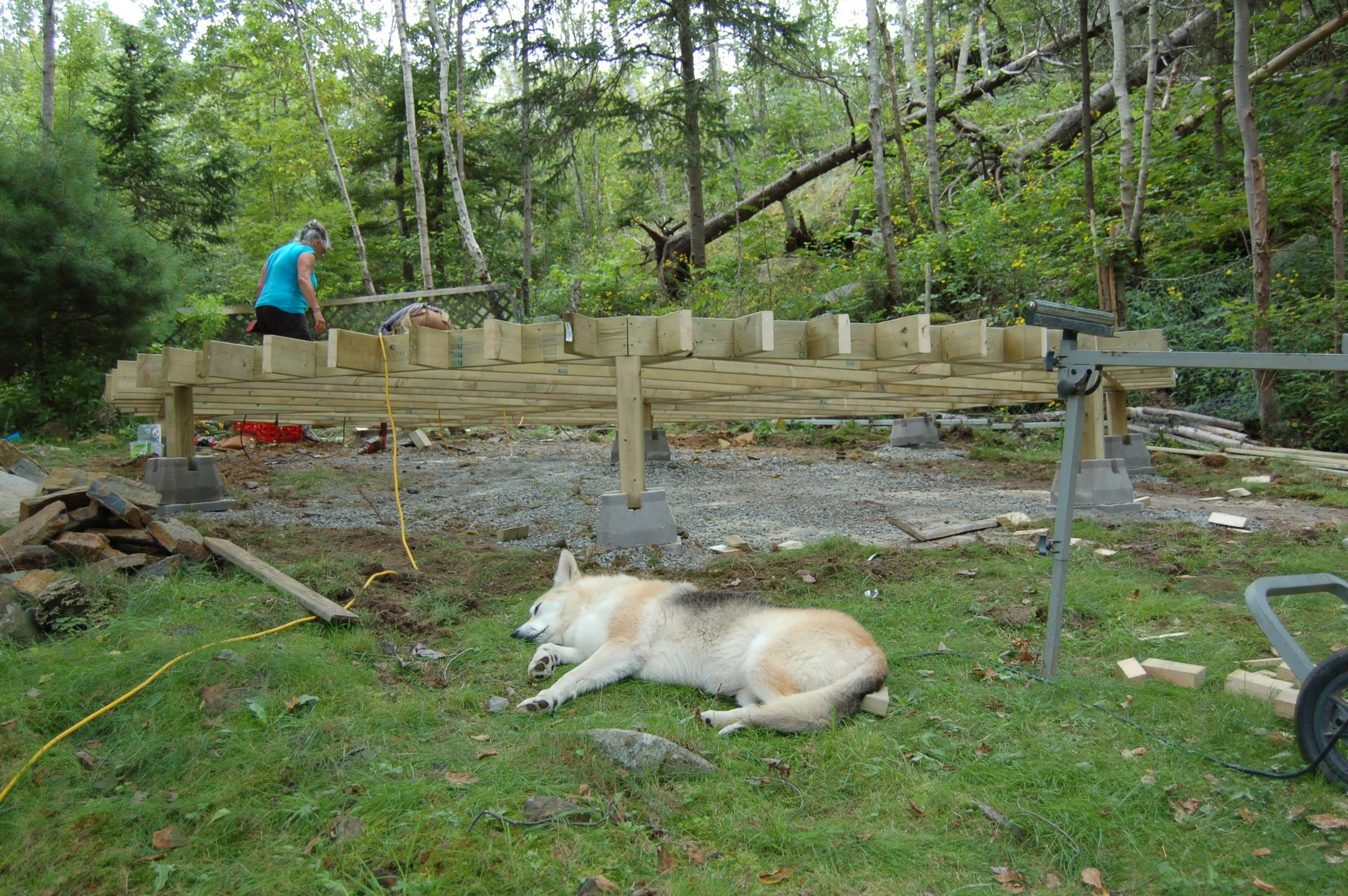paula-musial-yurt-deck-preperation.JPG