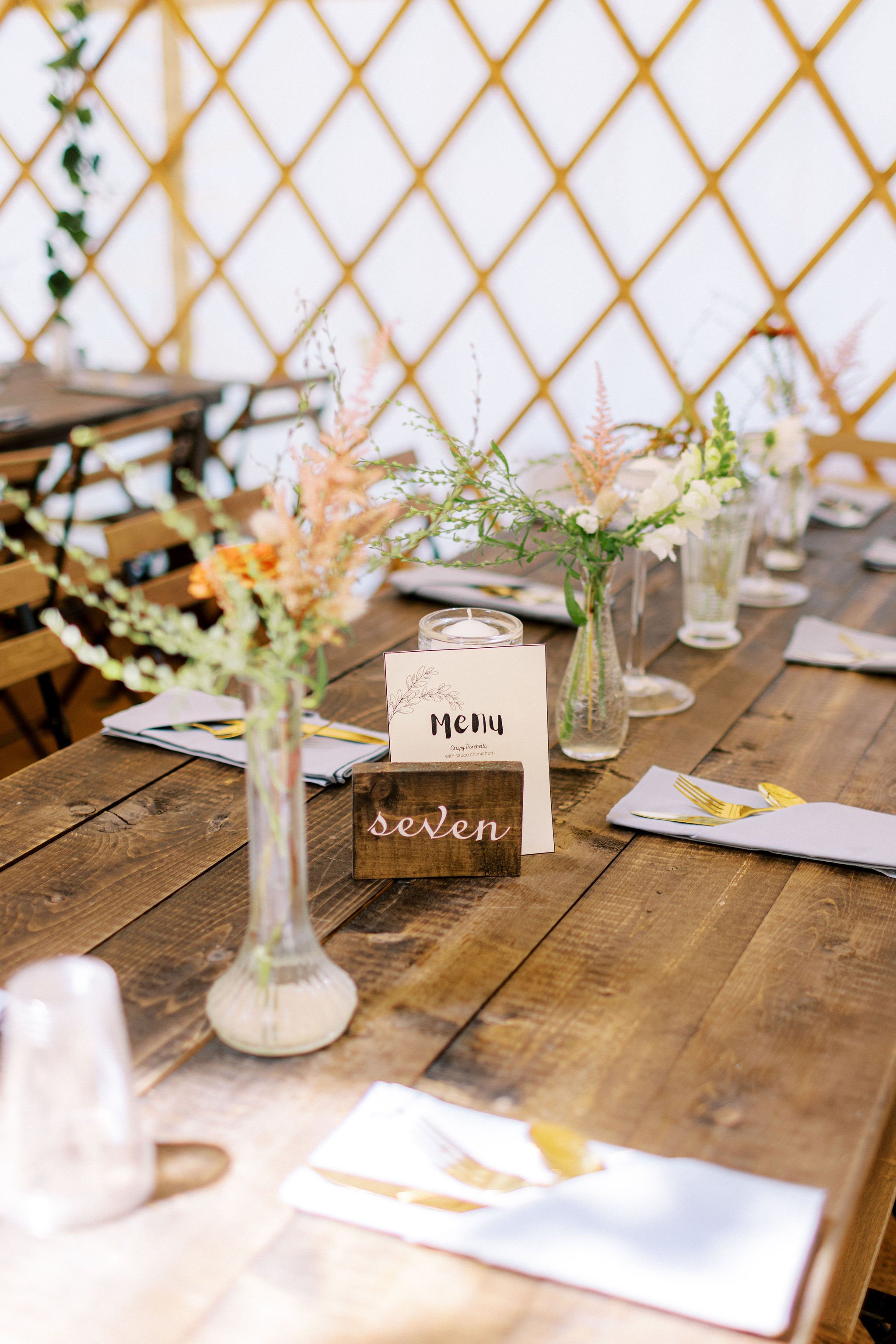 yurt-rental-nova-scotia-elegant-wedding-table-display.jpg