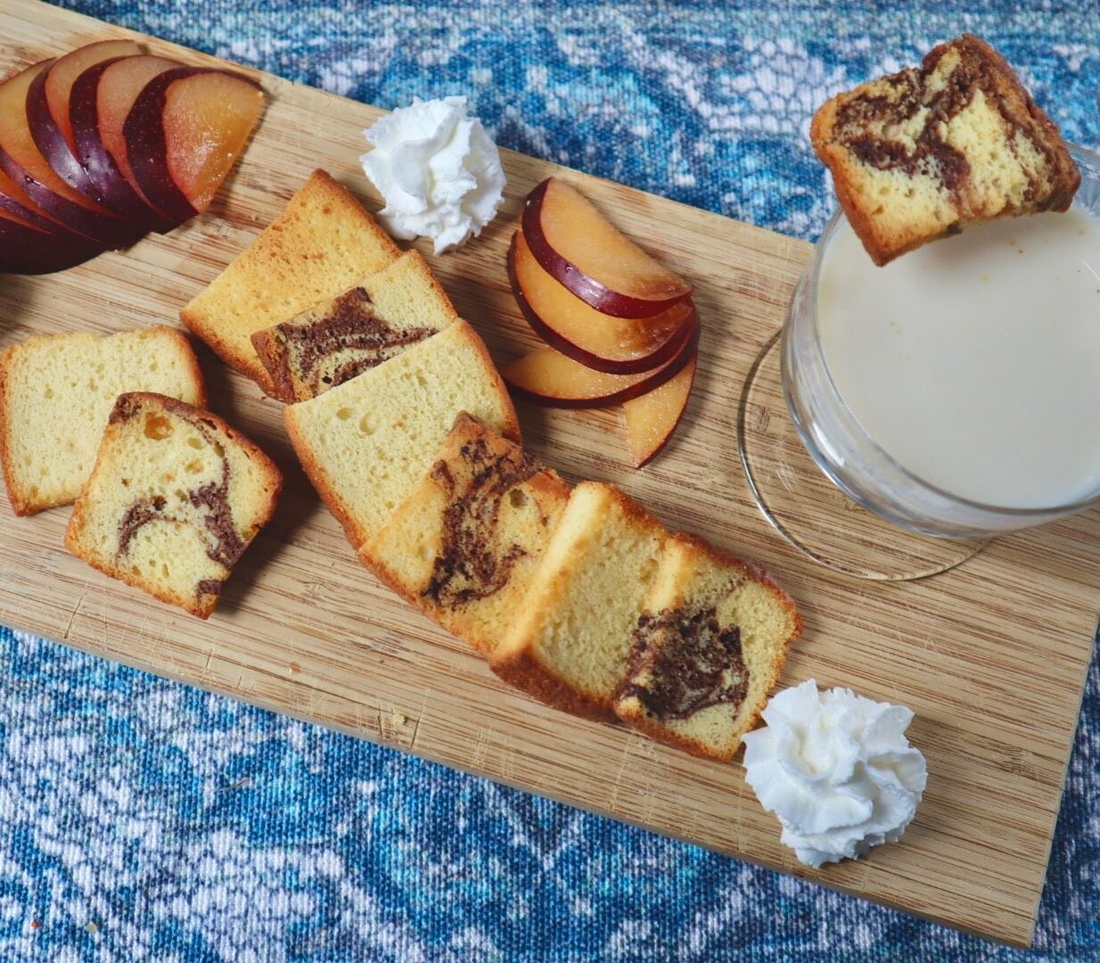 Milk and cookies for a special guest that might be coming tonight! Toast slices of Philly Fluff at 325 degrees until they&rsquo;re golden brown around their edges. This dessert truly makes the perfect crunchy treat (and us sure to get you on the nice