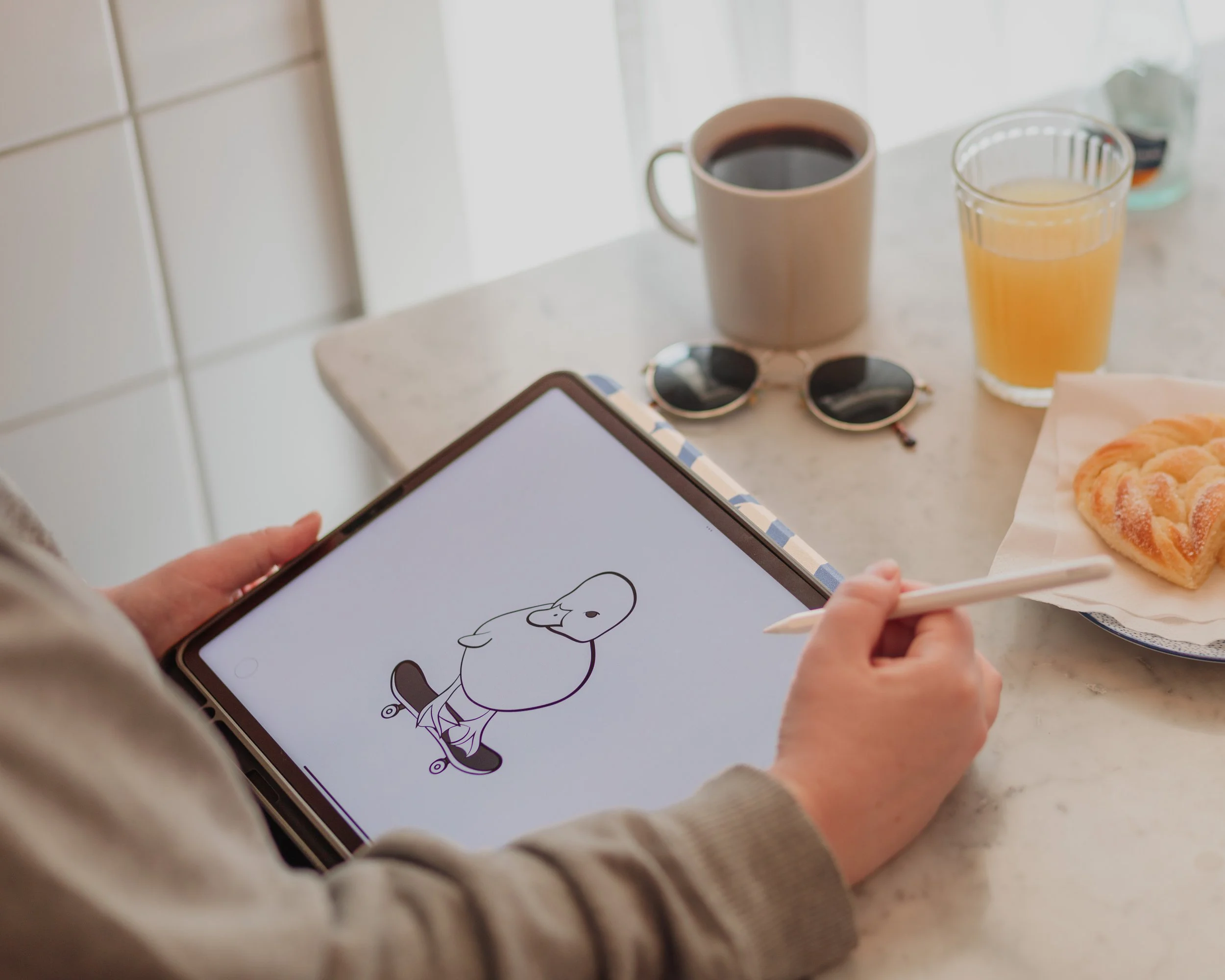 2023-04-10 Nathalie Anna Gill x LikeInk & Djurens Rätt-06.jpg