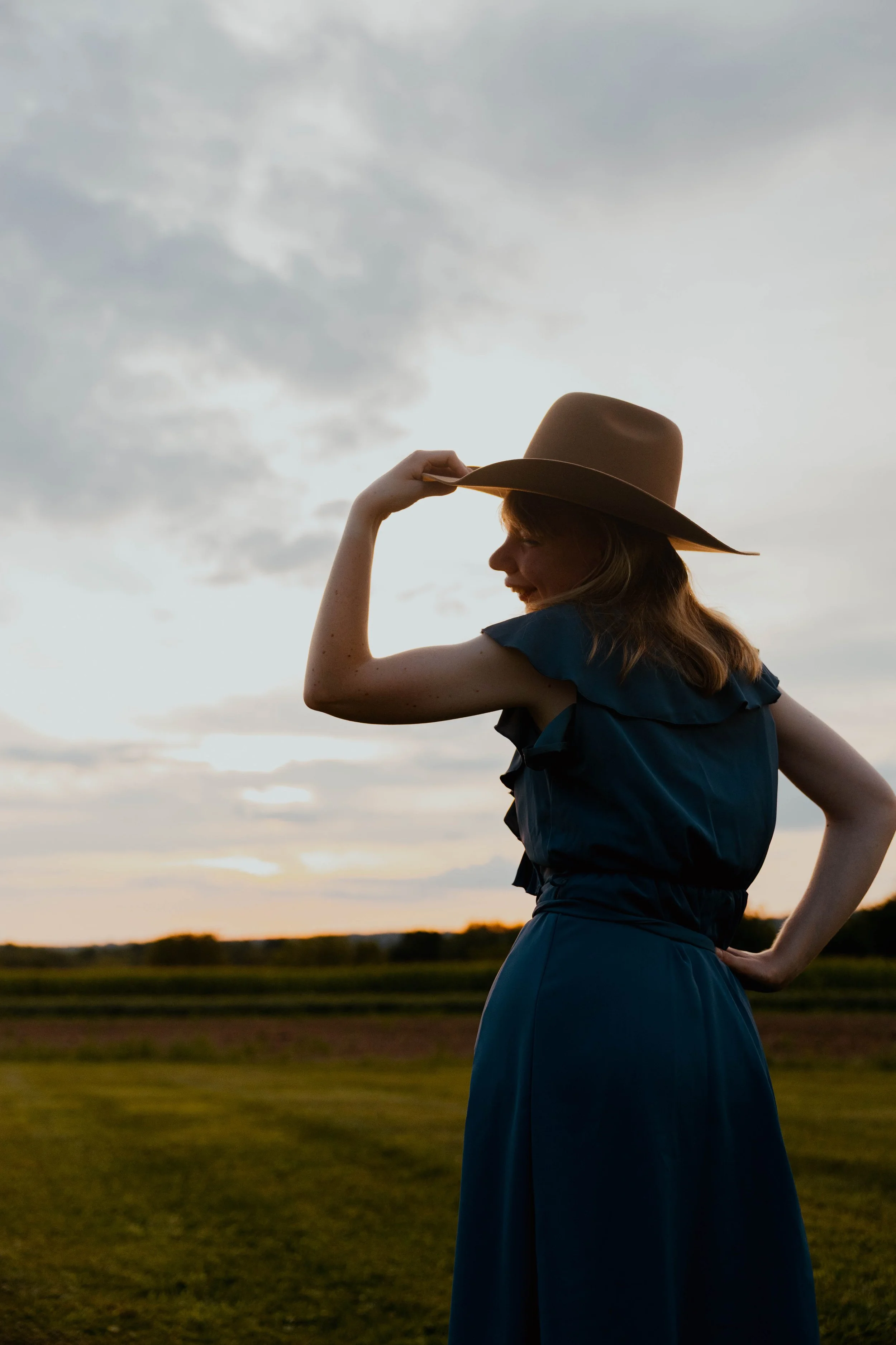 Rachel's Portrait Session ~ Souder Farm, Telford, PA