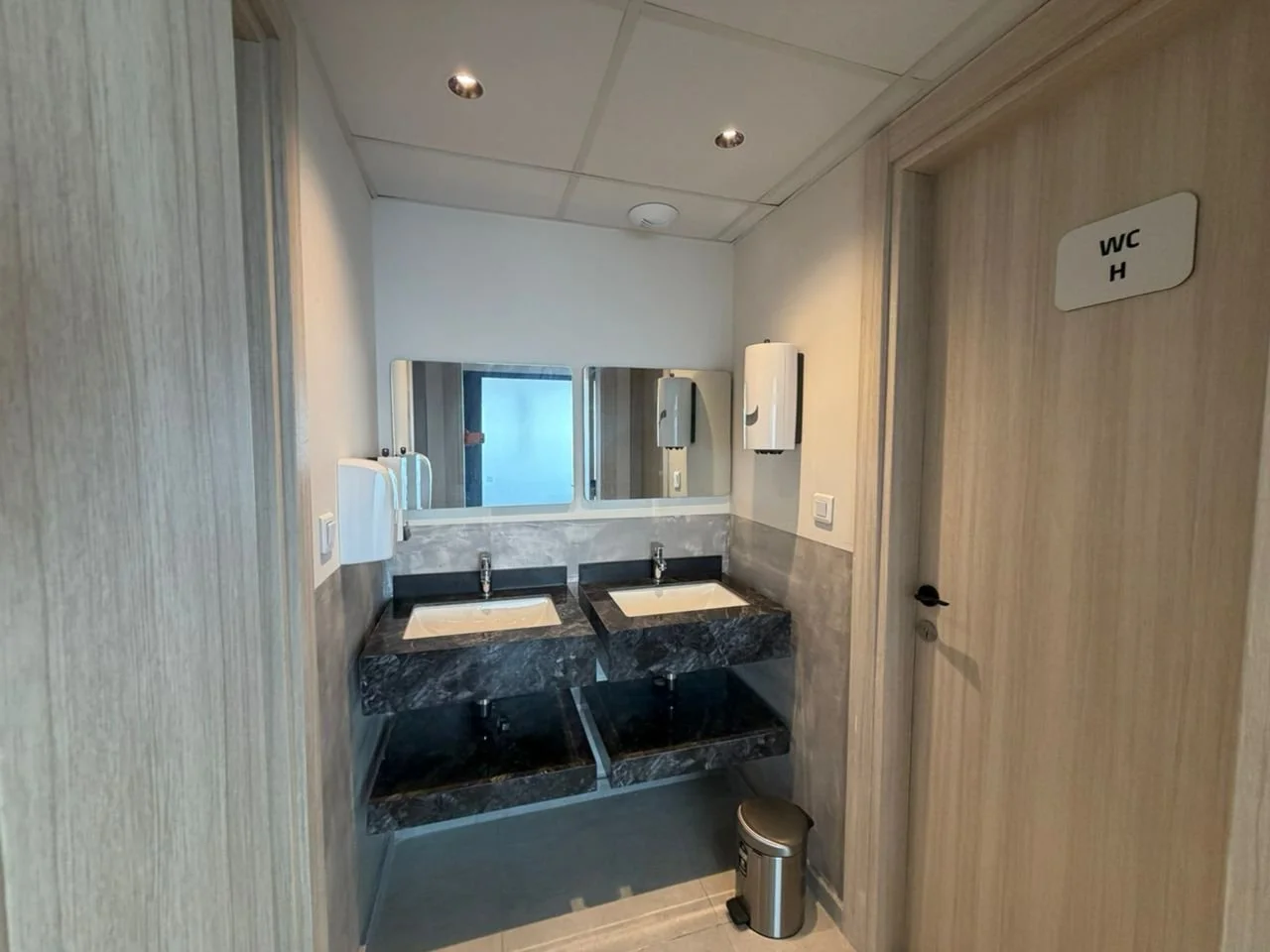 WhatsApp Image 2025-12-15 at 16.26.01 (1).jpeg