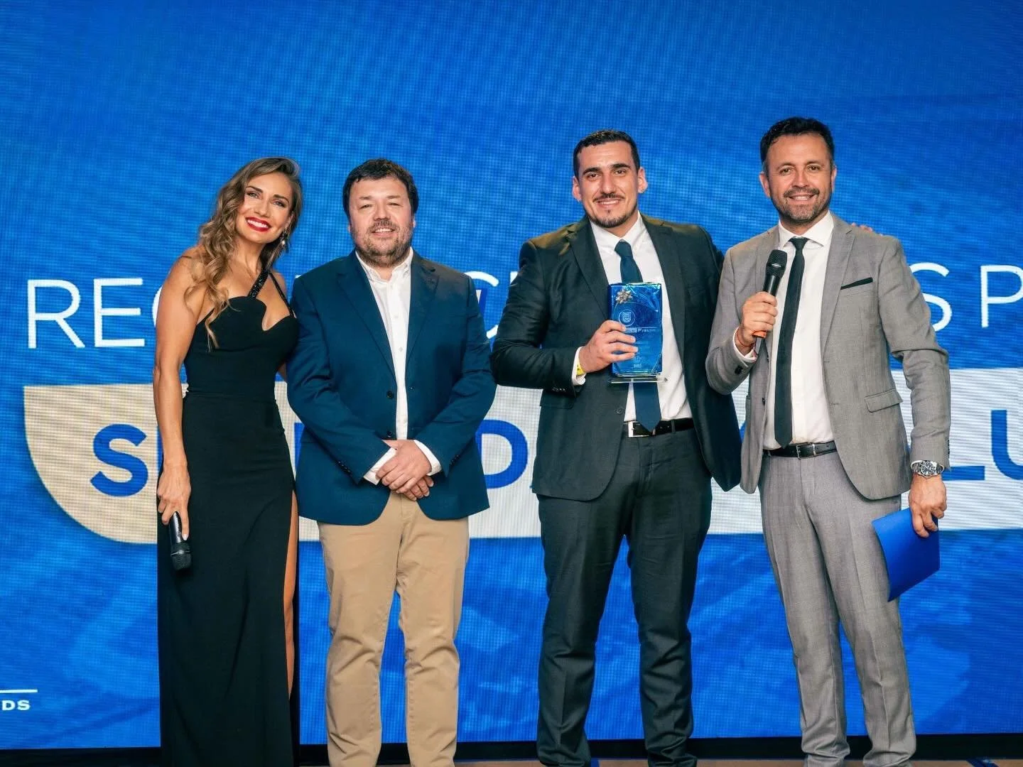 El pasado mi&eacute;rcoles celebramos con orgullo a uno de nuestros voluntarios honorario Nicol&aacute;s Ortega, quien fue reconocido con el Premio al Valor de la Seguridad 2025 de Gold Fields. 

Este reconocimiento destaca su compromiso inquebrantab