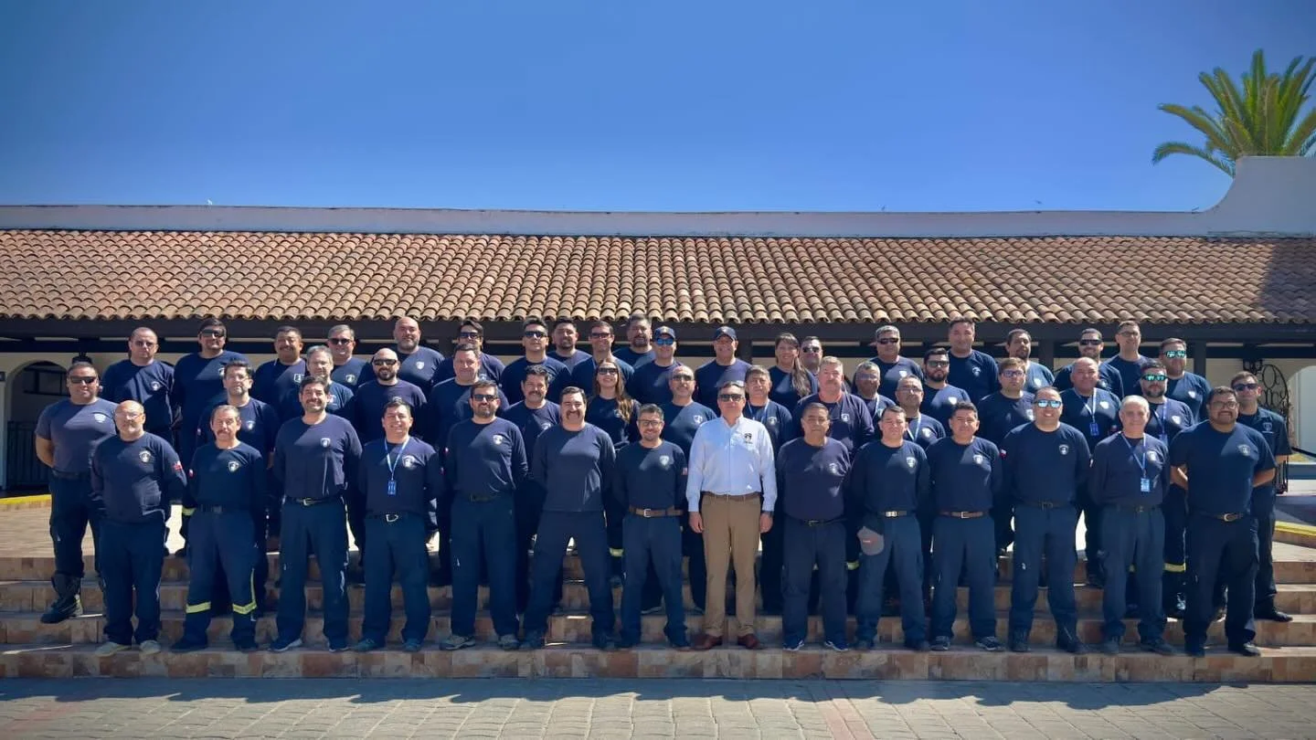 Queremos felicitar a nuestro voluntario honorario Francisco Lla&ntilde;a, ya que particip&oacute; en la Jornada Anual de Instructores, realizada en el campo de la ANB, donde fortaleci&oacute; y perfeccion&oacute; sus competencias en el control de inc