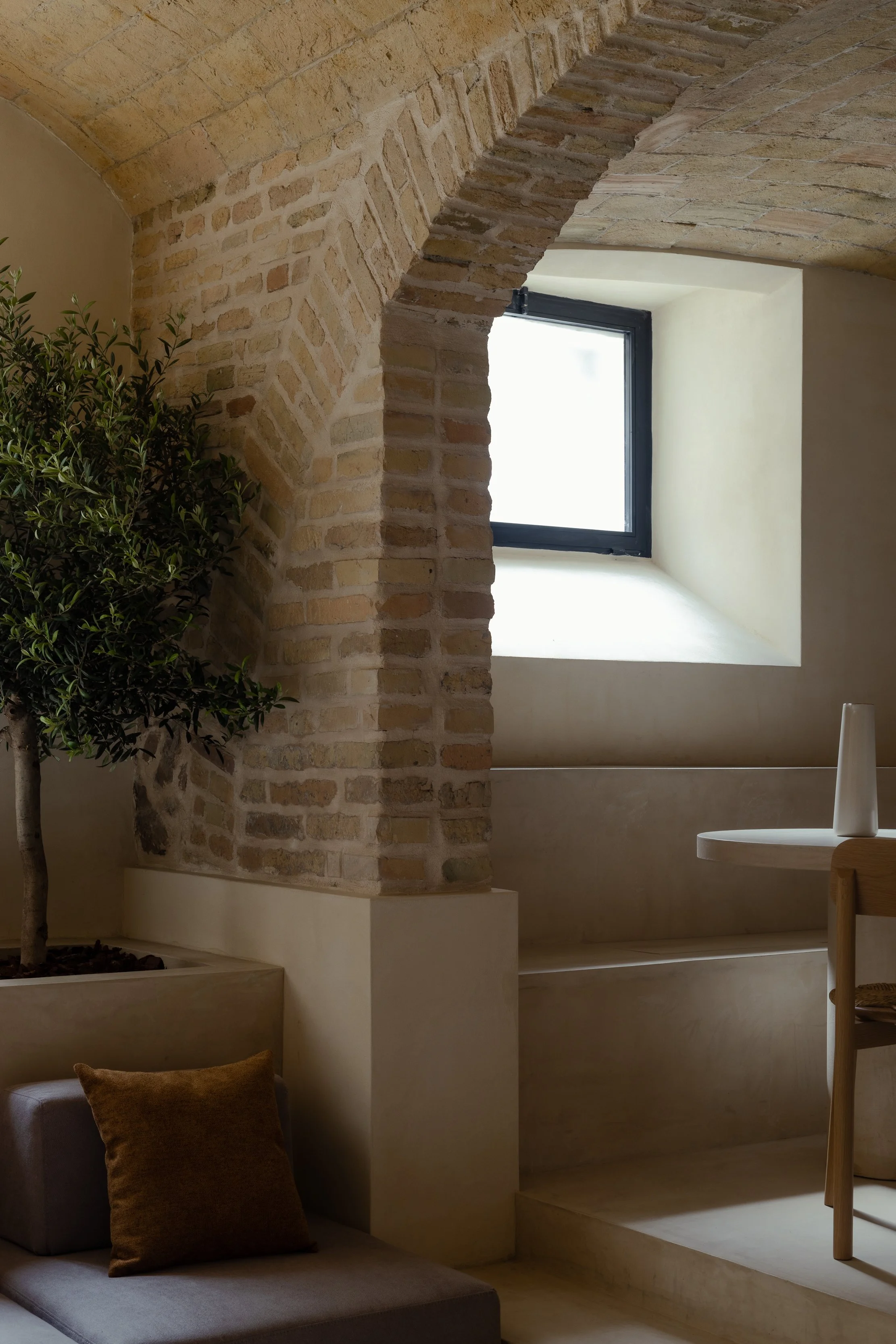 THERMAE -  F-25.JPG