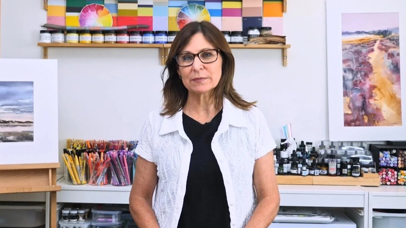 Online watercolour painting class with Sue Hibbert internationally recognised watercolor artist. Atmospheric Watercolour Landscapes. Learn how to paint watercolour landscapes in our short workshop.