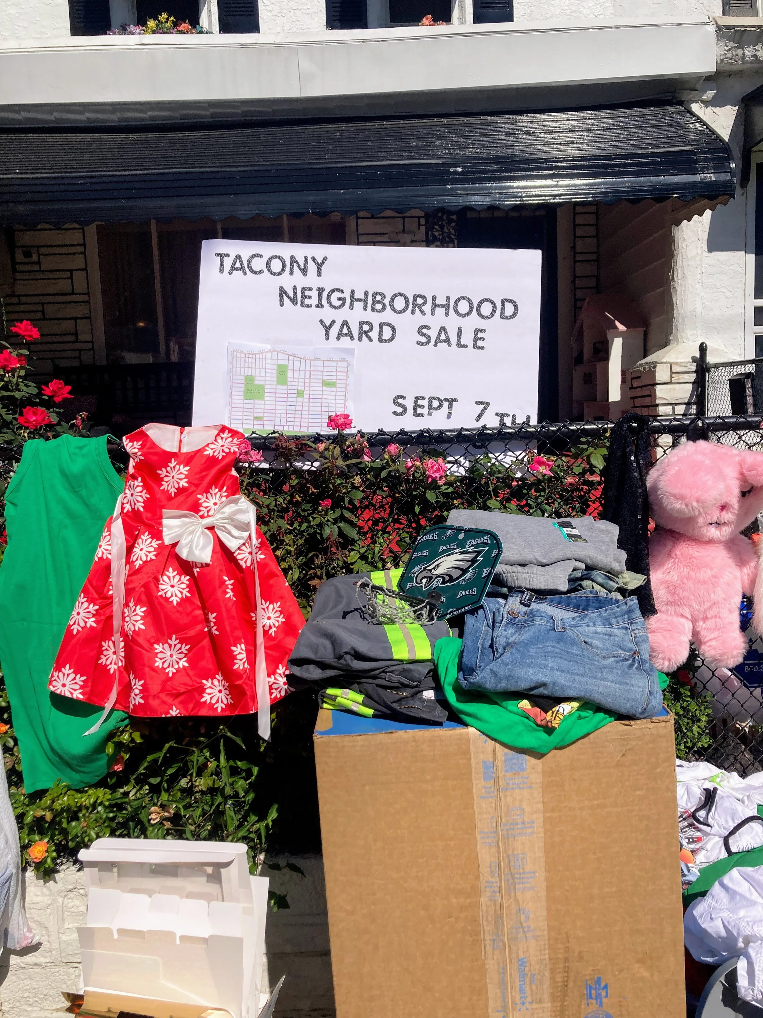 Neighborhood Yard Sale