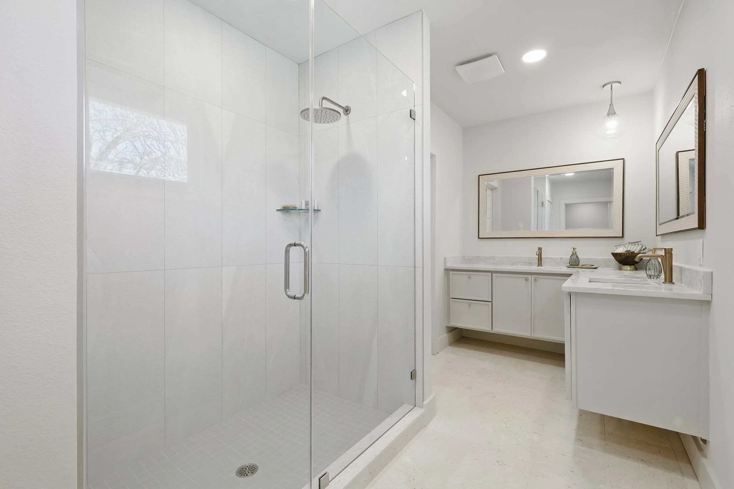 09-11520 Cromwell Cir Final27.jpg