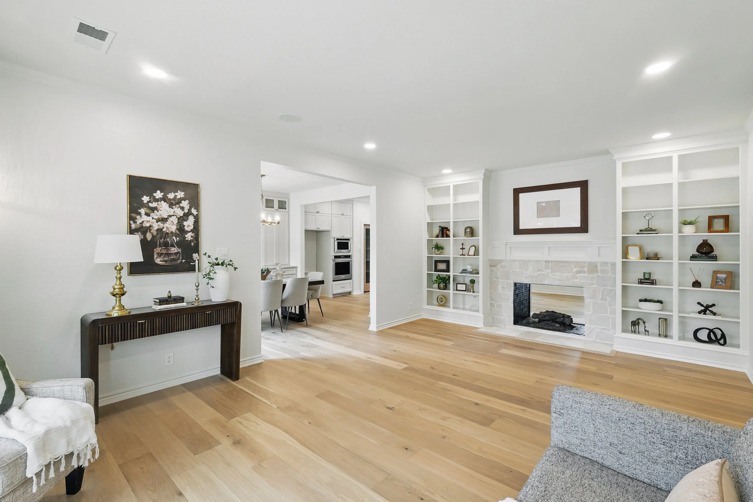 04-105 Forest Oak Ct Final12.jpg