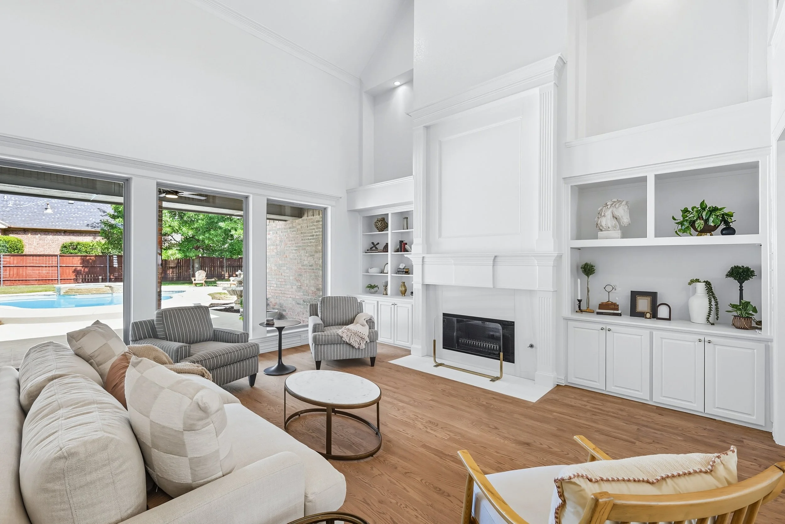 06-310 Lakeside Ct FINAL-12.jpg