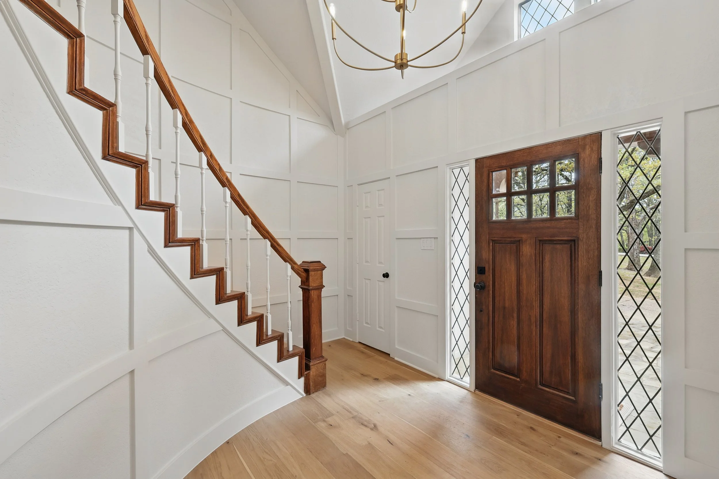 02-105 Forest Oak Ct Final5.jpg