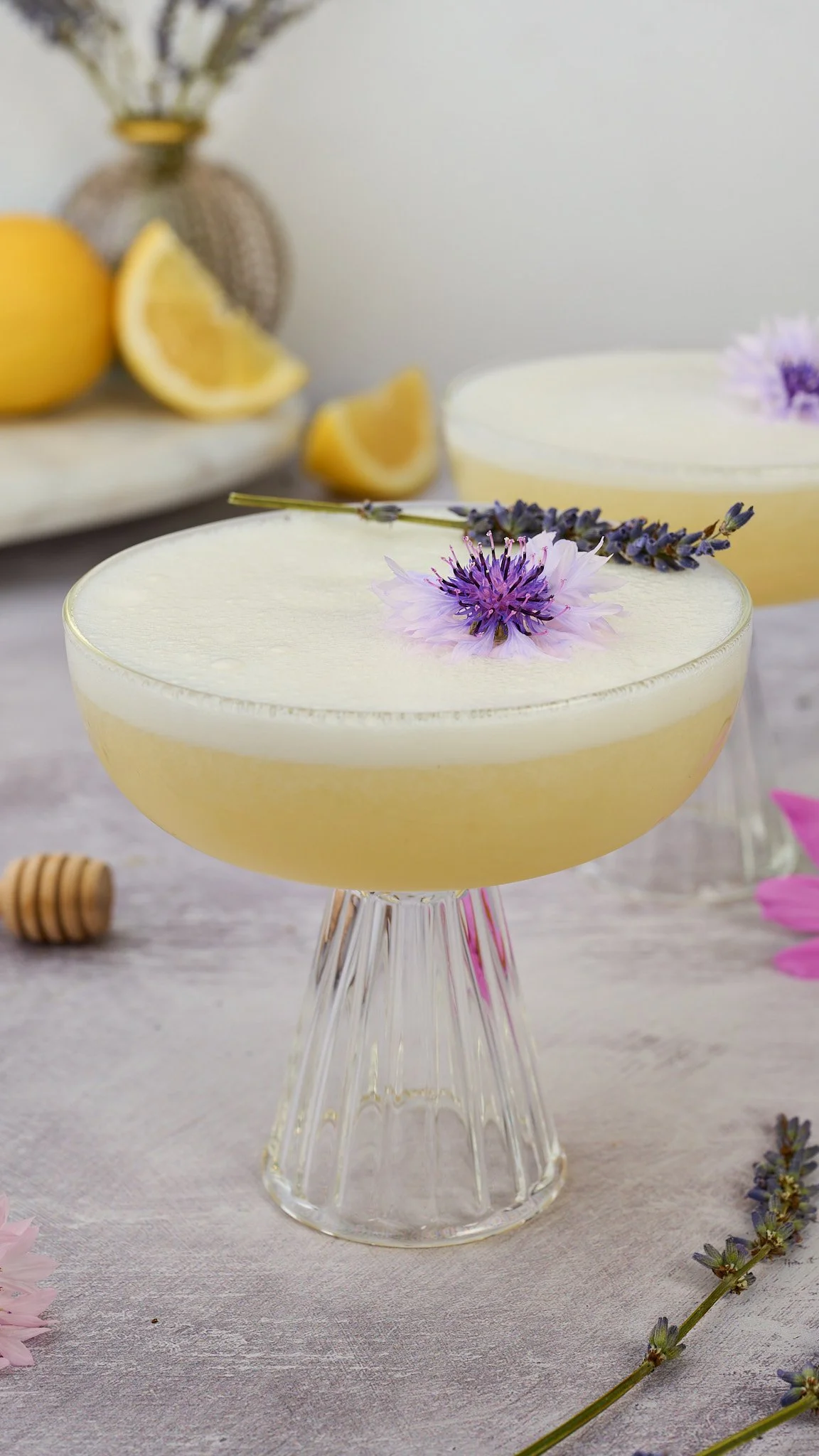 gin cocktail lavender cocktail spring cocktails gin cocktails lavender cocktails honey cocktails lemon elderflower liqueur cocktails st germain cocktails