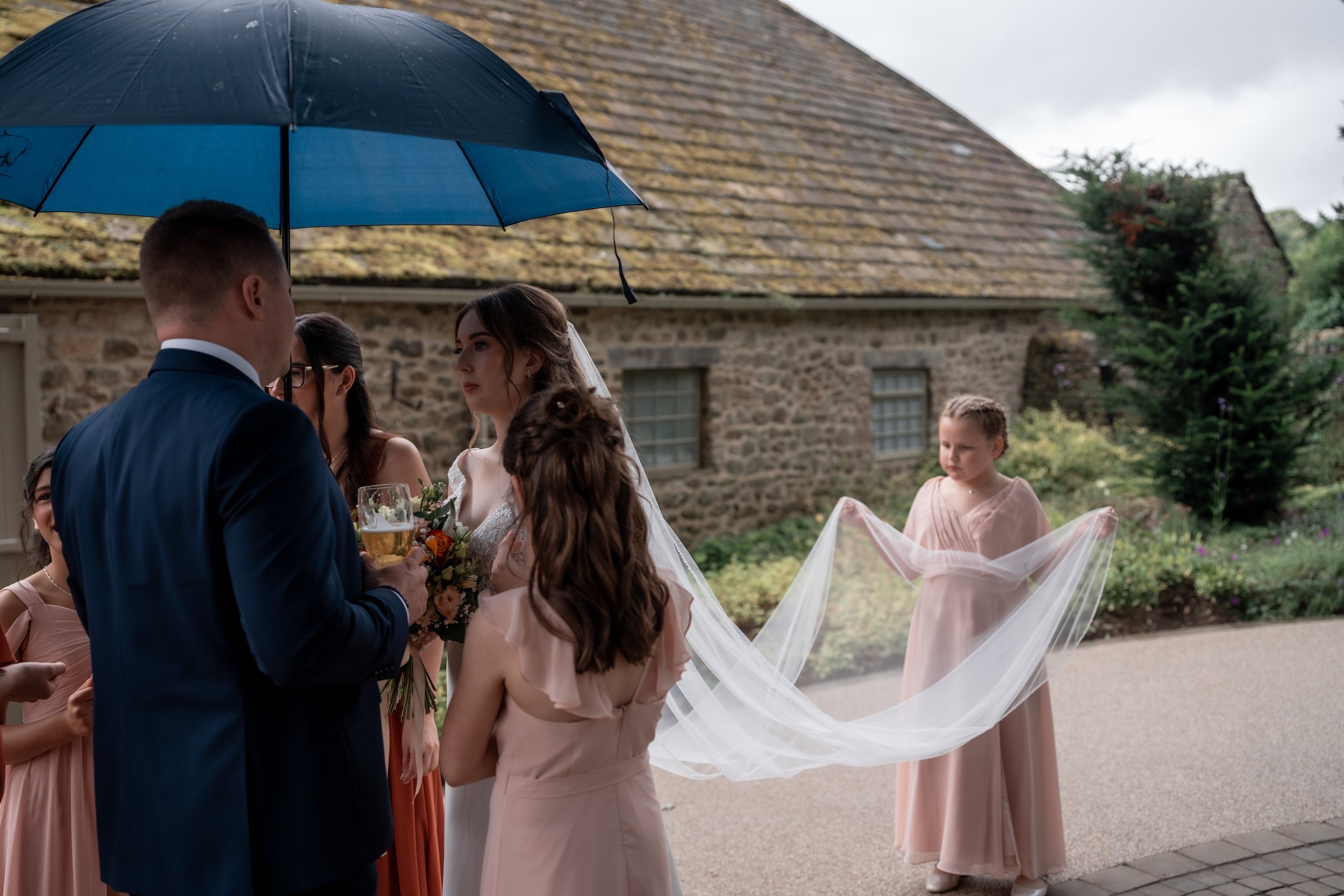 Emily & Liam-233.jpg