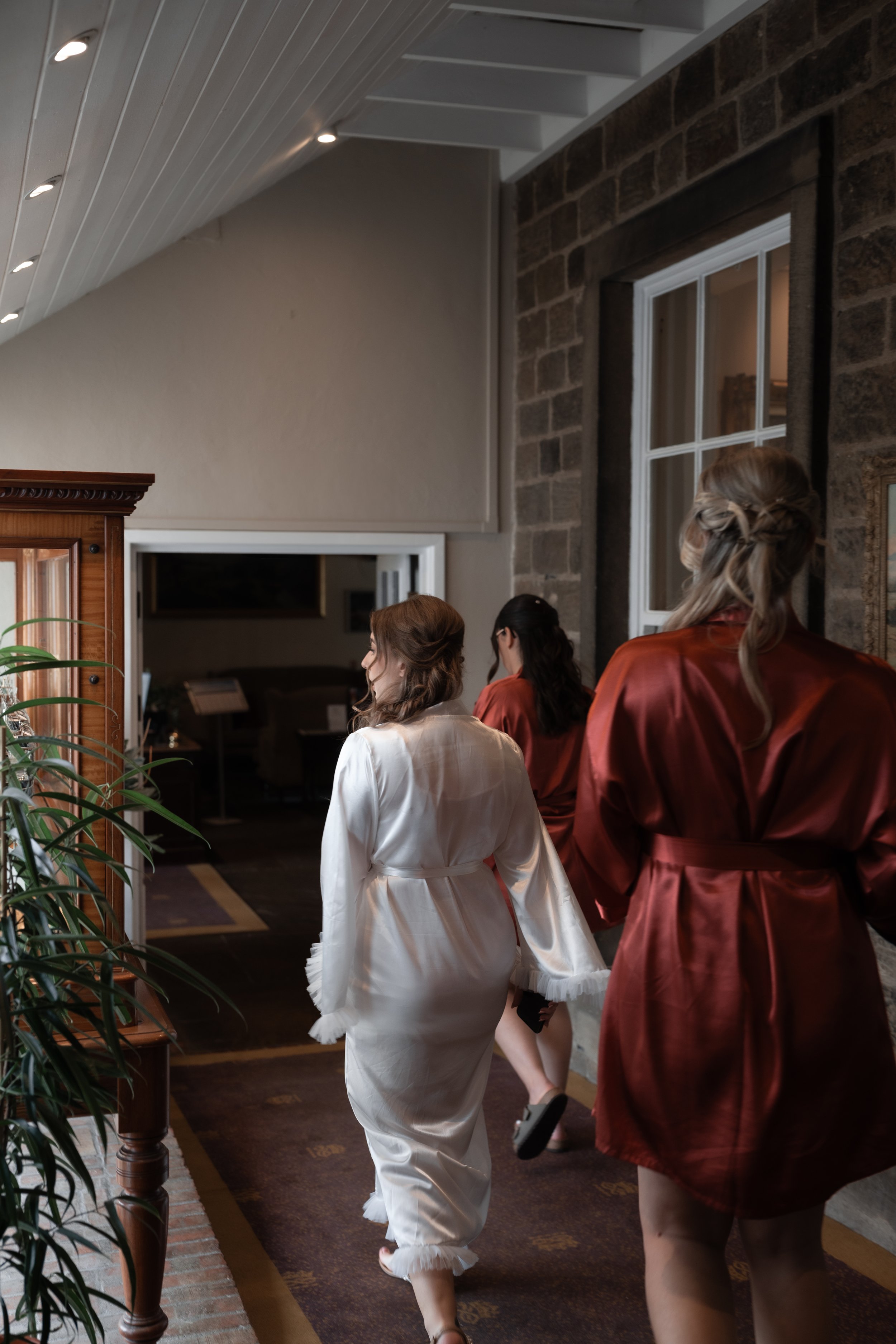 L&J Yorkshire documentary wedding photography & videography. Yorkshire weddings - The Tithe Barn. Naturally beautiful with a fine art flair.