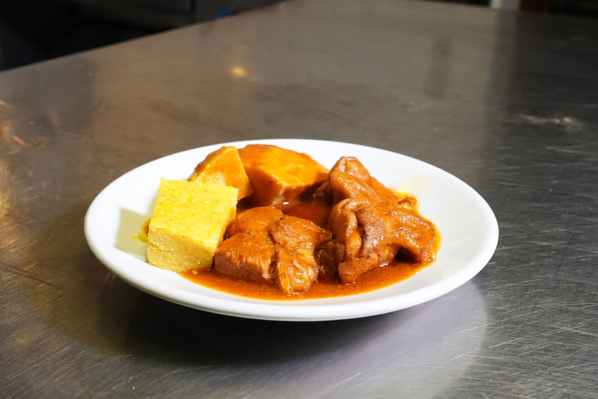 Polenta con il sugo di gallina