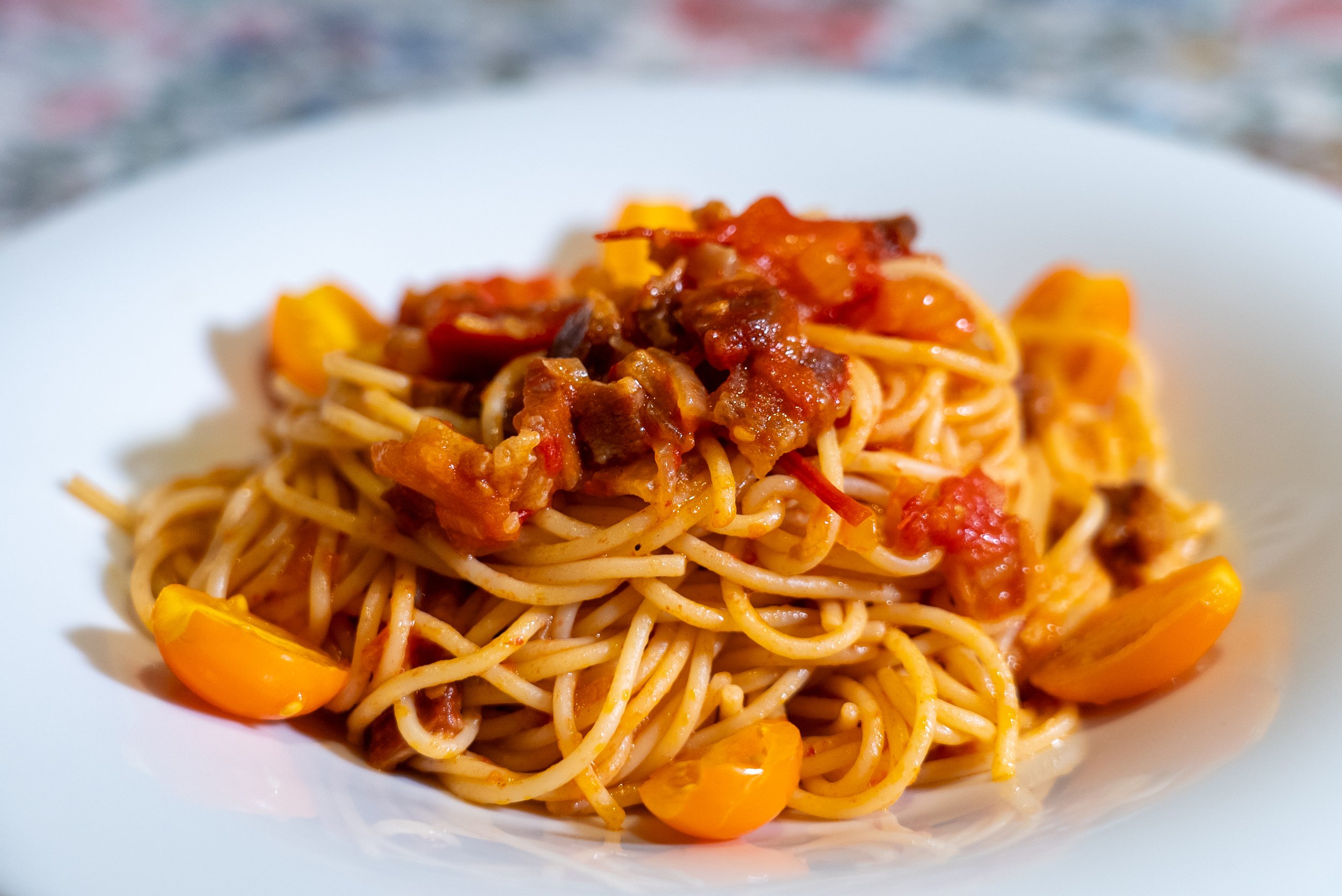 Pasta con salsa sporca