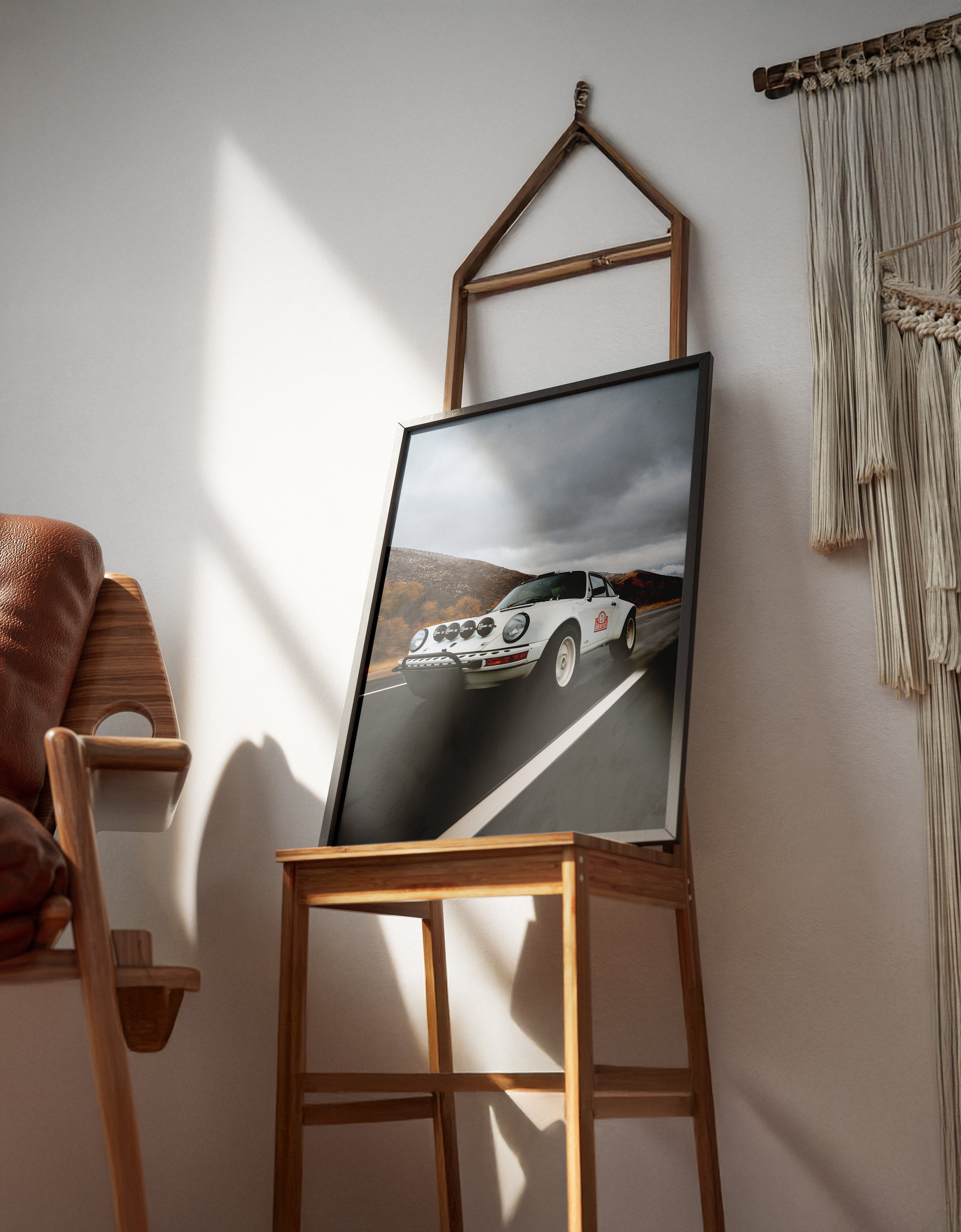 Poster_Frame_Mockup_2.jpg