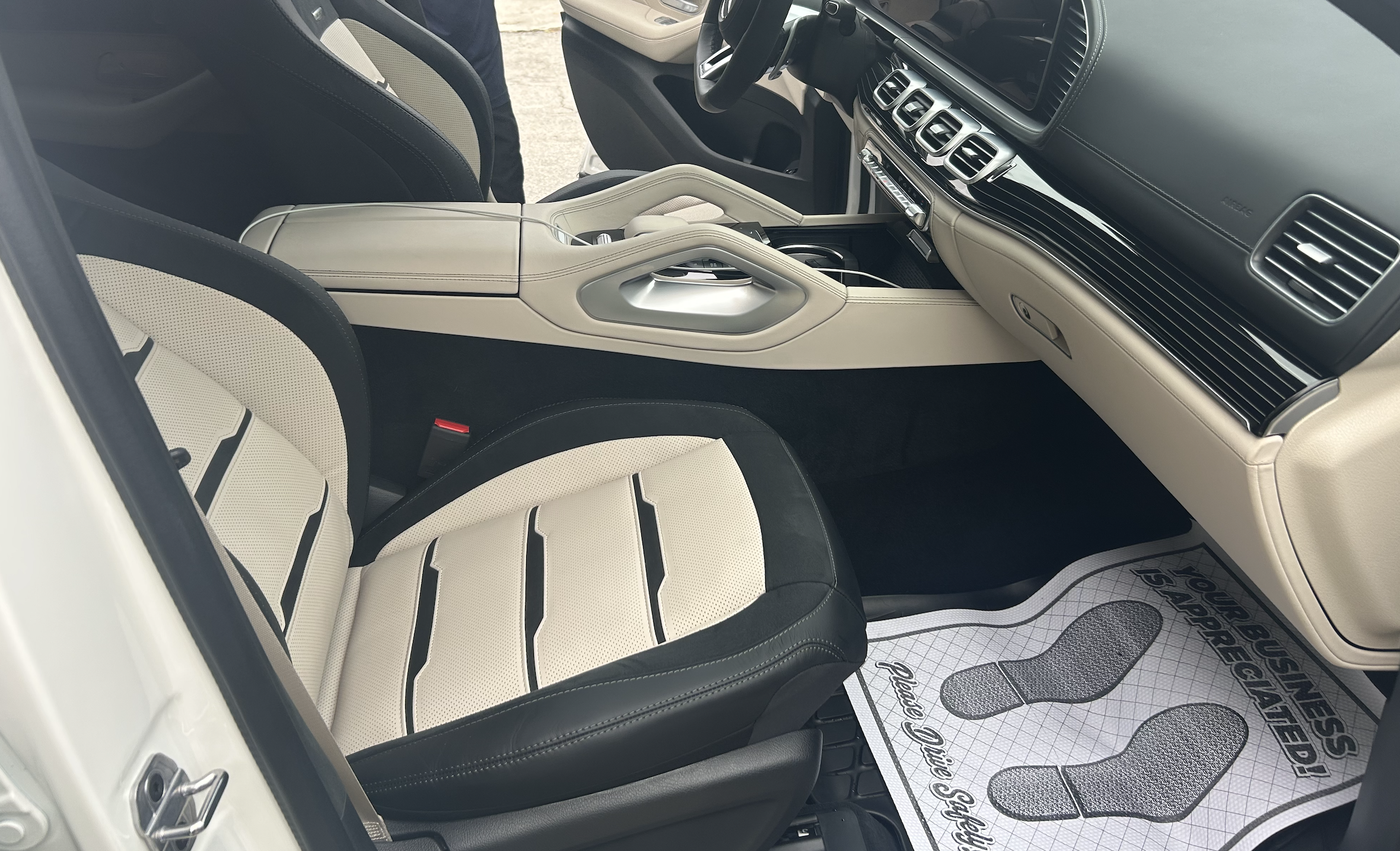 Screenshot 2023-12-20 at 3.27.52 PM.png