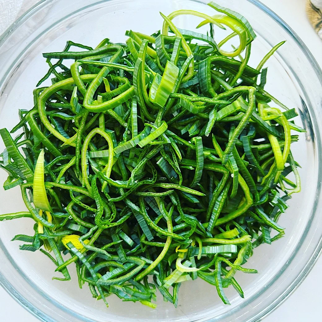 raw leeks for condiment.jpg