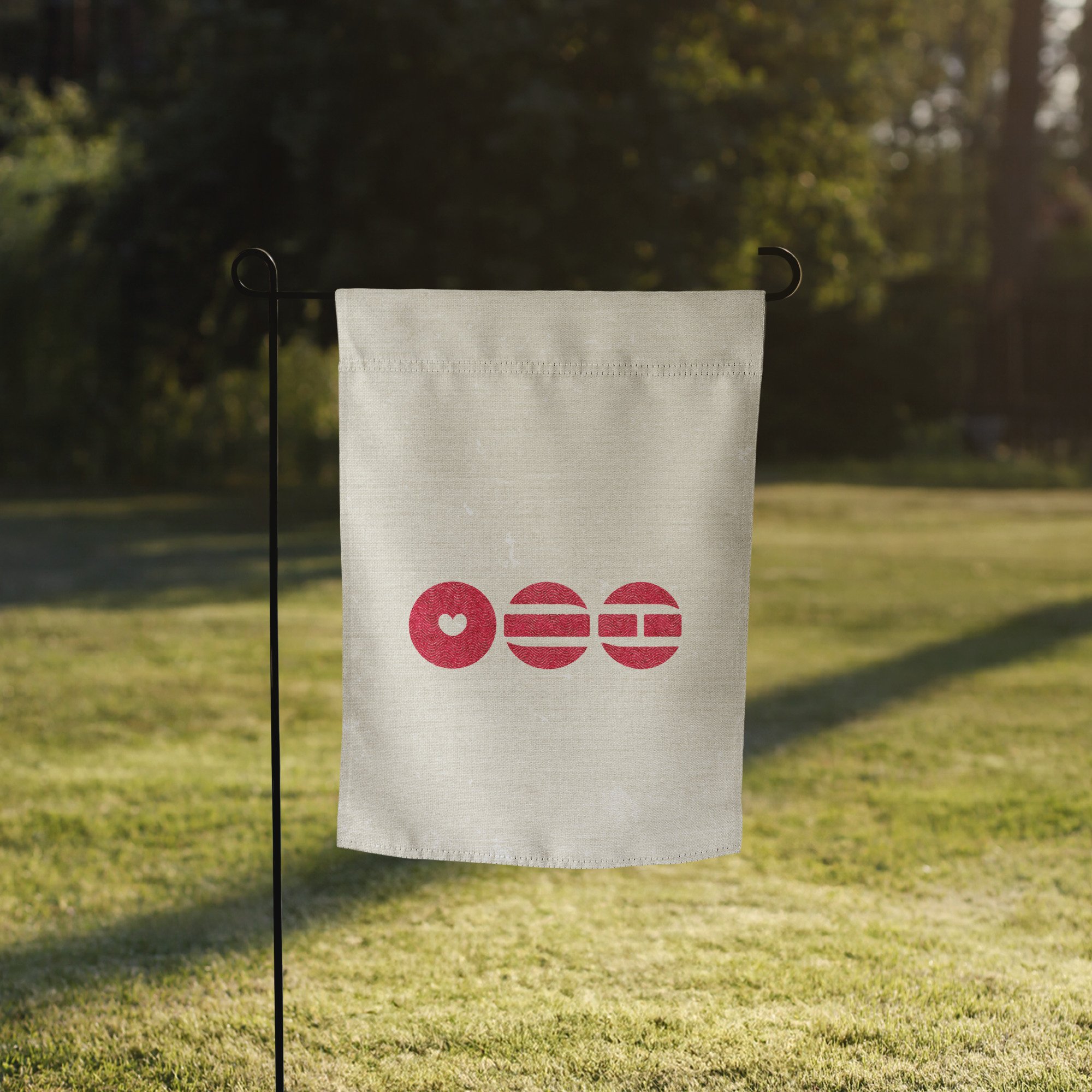 garden-flag-white-12x17-front-6a9591336973d.jpg