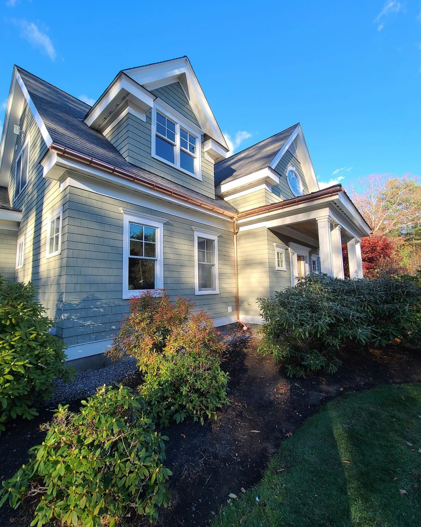 We love how this copper gutter install in Bedford, NH turned out! 🤎

Timeless look, superior quality &amp; durability, and craftsmanship you can see from the street.

Call the Legacy Gutter Pros today! 

📞603.760.1927
🖥️ www.legacygutter.com

#cop