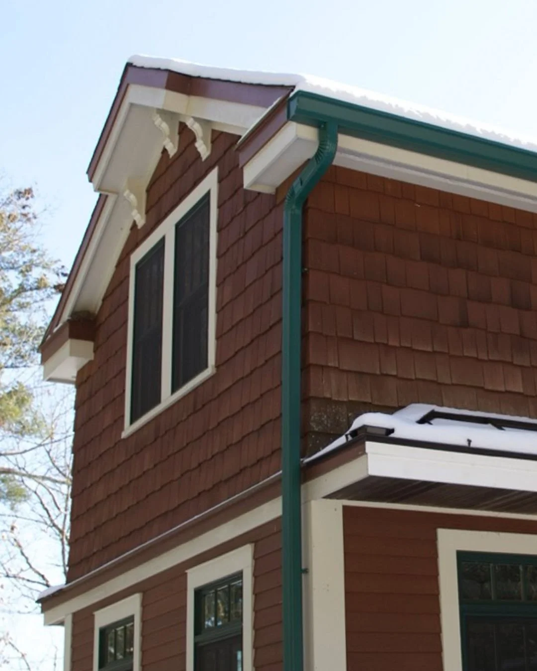 Upgrade your home's protection with our Pro6K Gutters - The perfect blend of strength, style, and long-lasting performance.

Designed to handle New England's toughest weather while enhancing your home's curb appeal, Pro6K Gutters are built to last th