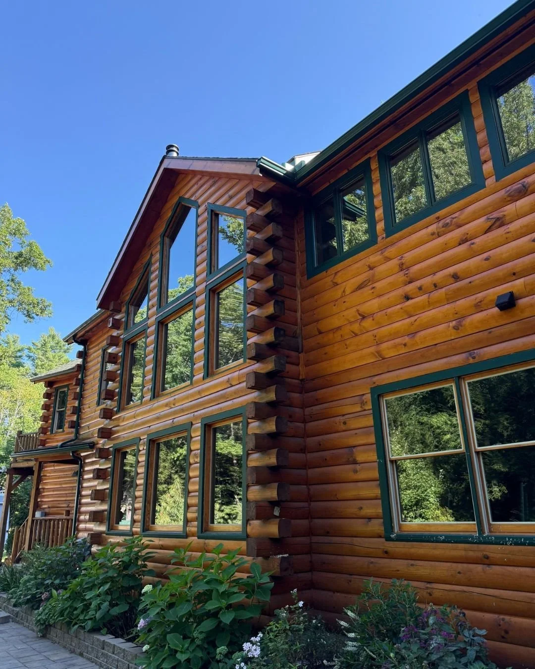 Another great install in Hancock, NH! 🌲🏡

Our team recently completed a Pro5K green gutter system, adding dependable performance and a clean, classic look that fits right in with the New Hampshire landscape.

#LegacyGutter #HancockNH #GutterInstall