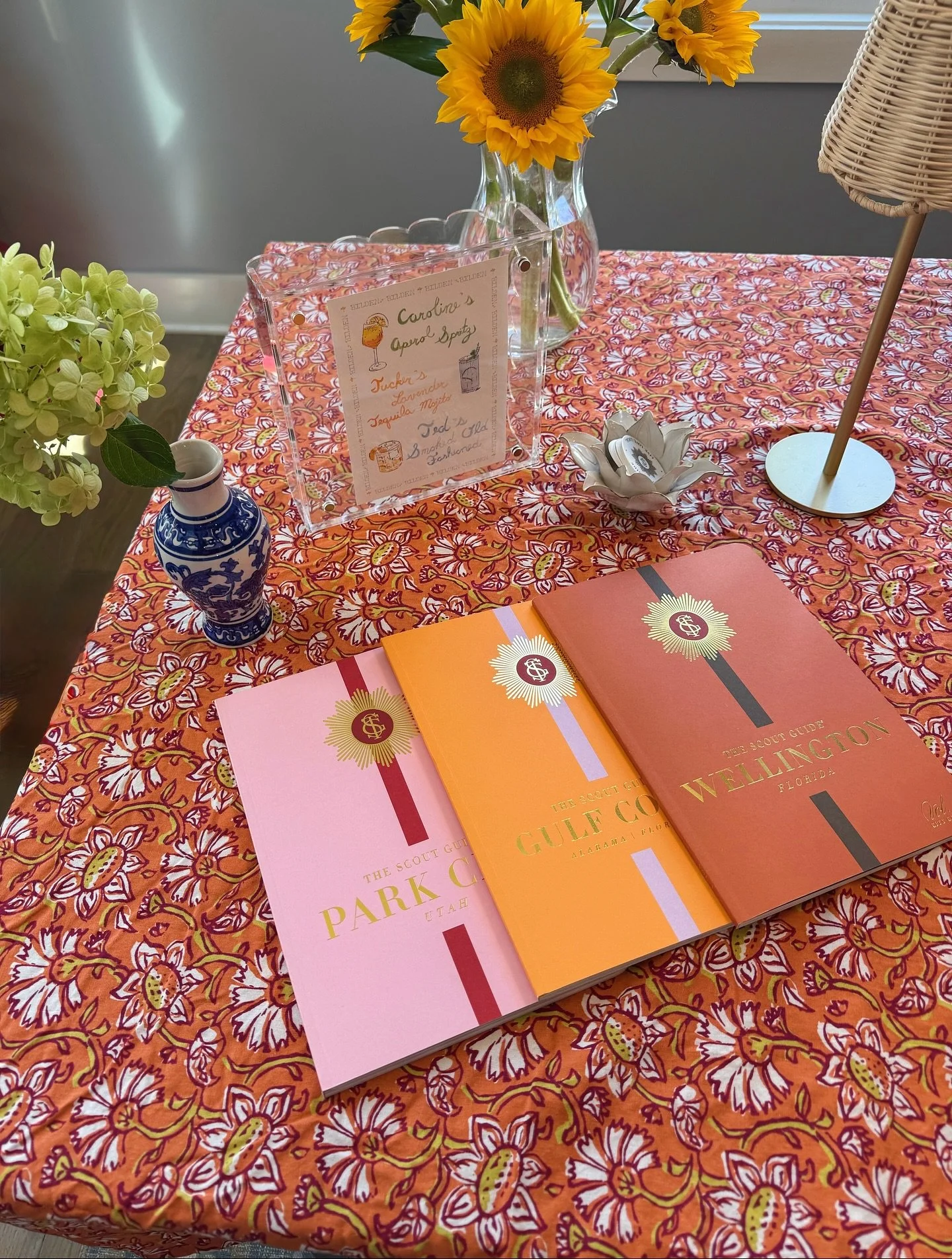Having too much fun playing with mock table arrangements for when I HIT THE ROAD with the Scout Guide in two weeks!! 

Tuscaloosa and Montgomery, you&rsquo;re first! 

Where should I go next??

#live #love #local