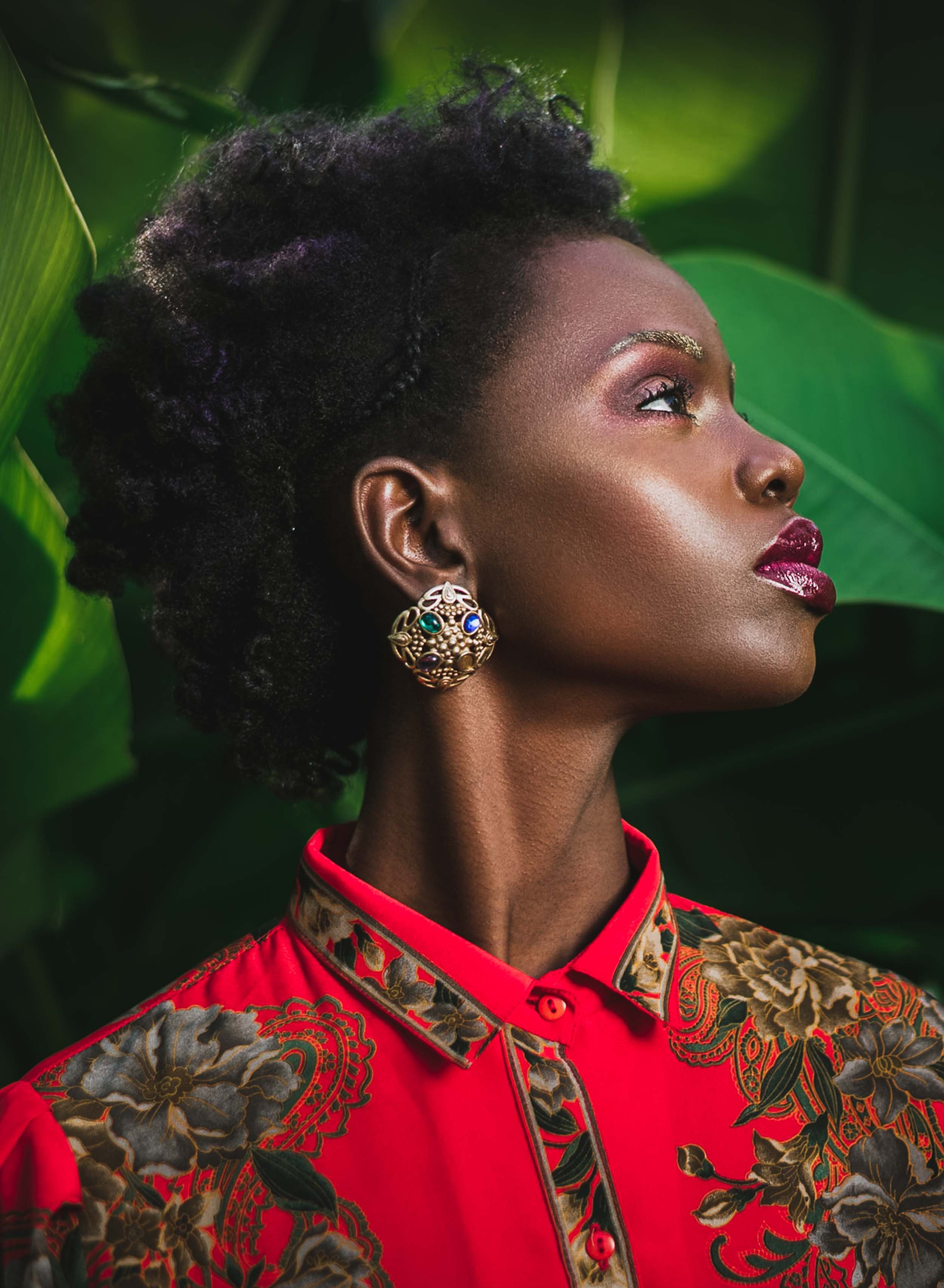 Jewelry Photography in The Bahamas by Robyn Damianos tropical vibes