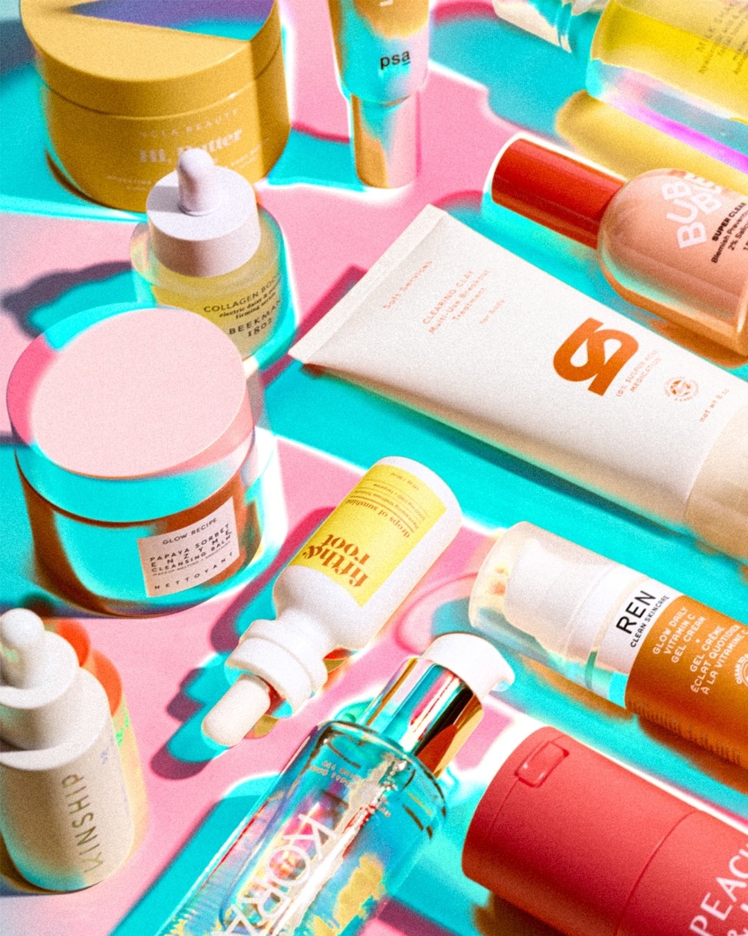 💙🔮✌🏽😻🧼😊💦
i spy skincare from favs from @psaskin @lovekinship @peachandlily @glowrecipe @bubble @koraorganics @fifthandroot @beekman1802 @nclabeauty