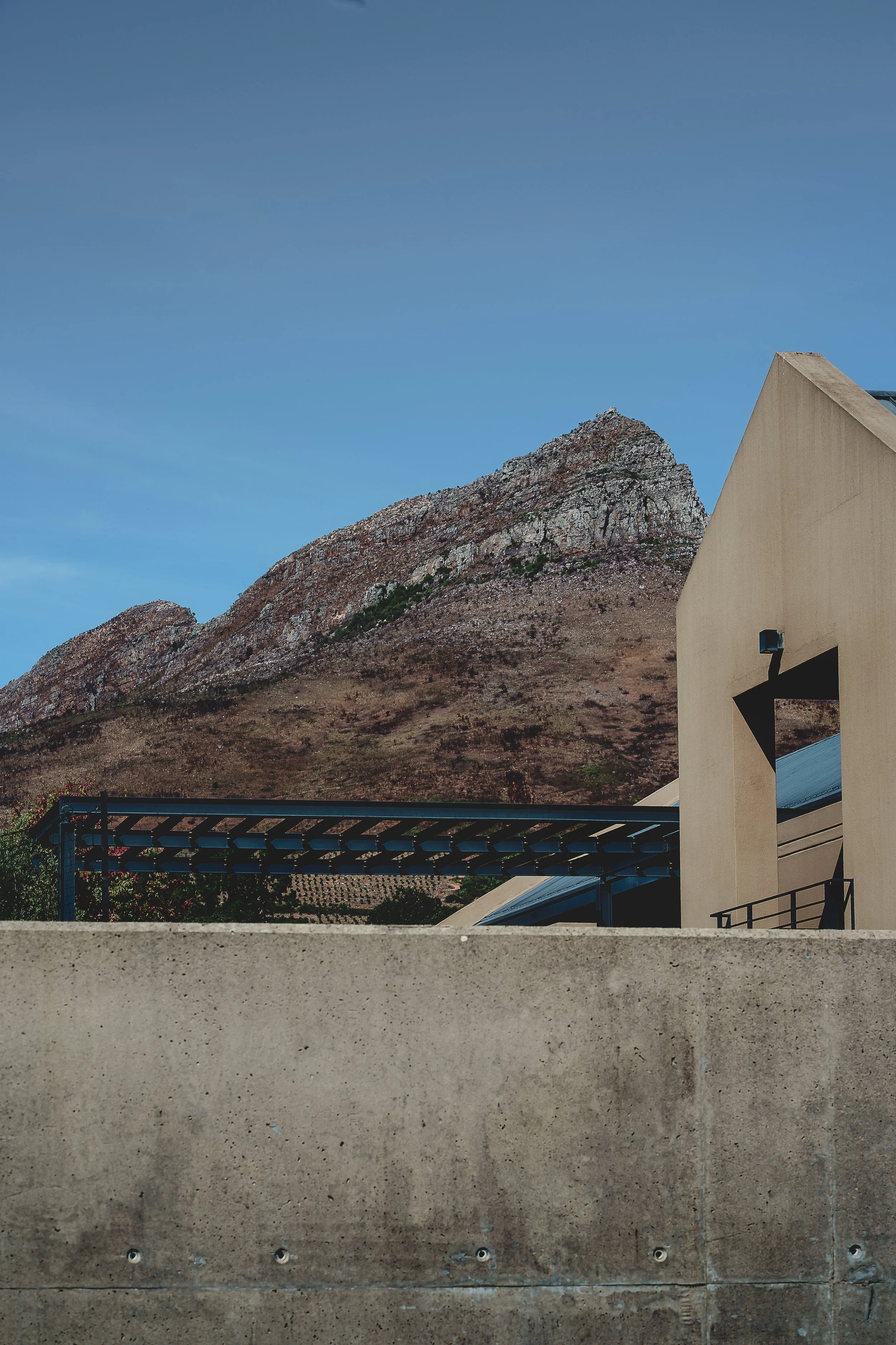TRAVEL Stellenbosh Vineyard Structure SOUTH AFRICA 2025.jpg