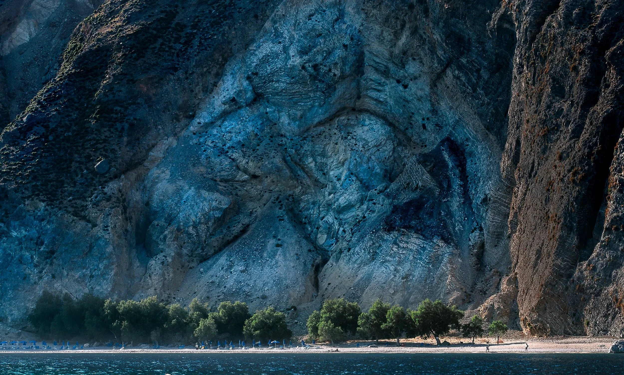 LANDSCAPE+Fine+Art+Greece+Loutro+Cliff+Heart+FEB+2026+edit.jpg