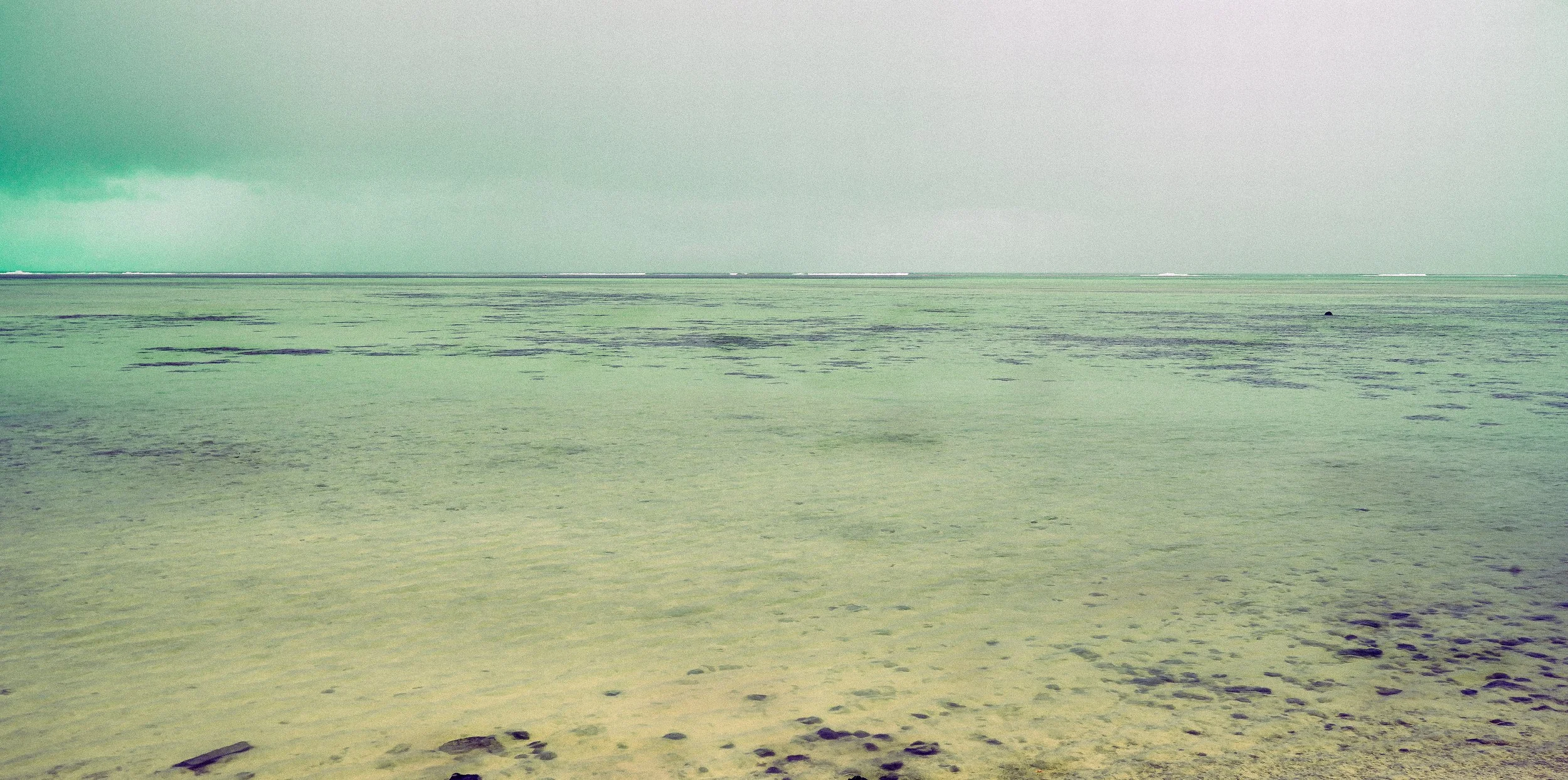 LANDSCAPE Fine Art Le Mourne Open Water MAURITIUS.jpg