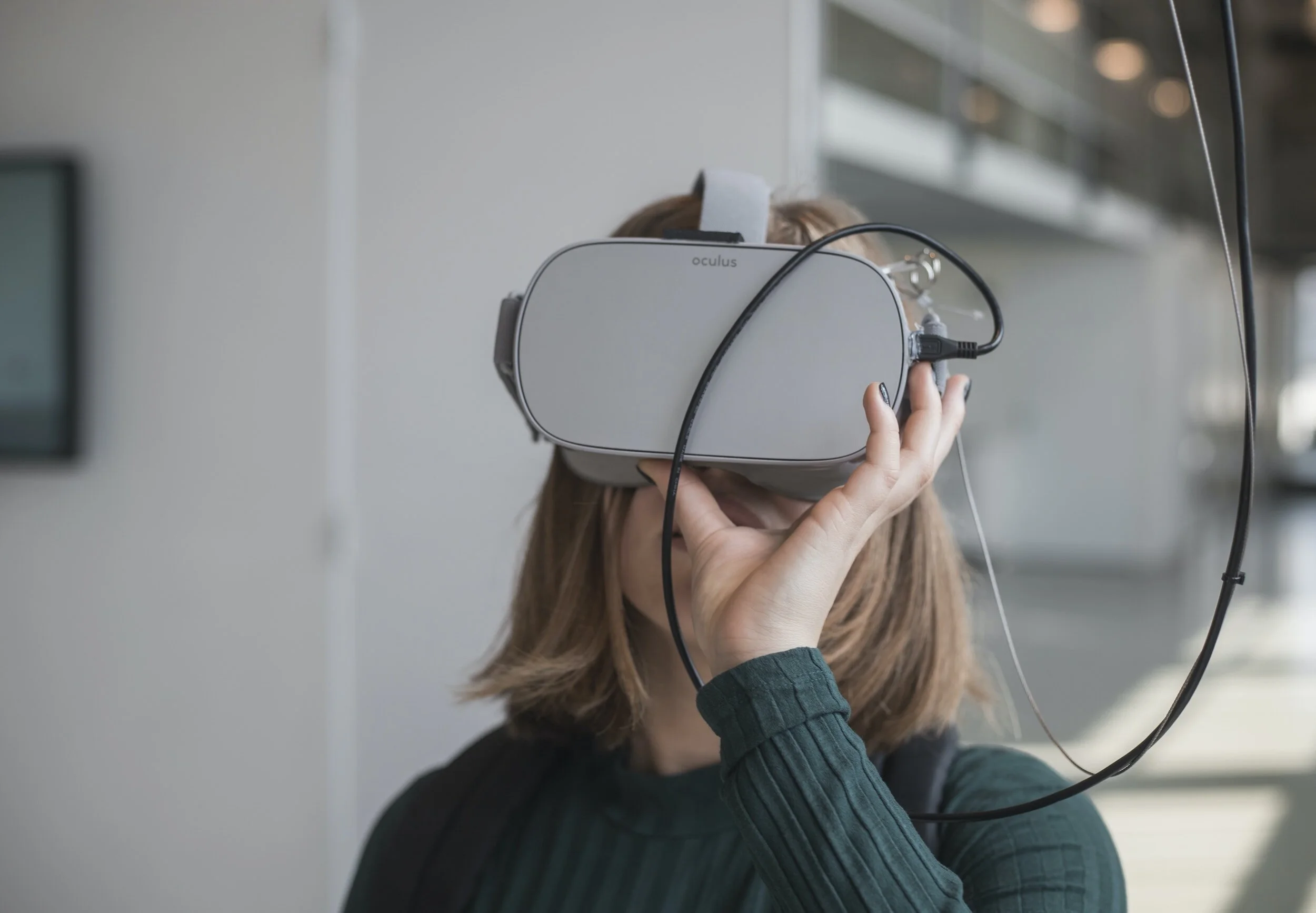 Virtual and augmented reality: interesting applications for women