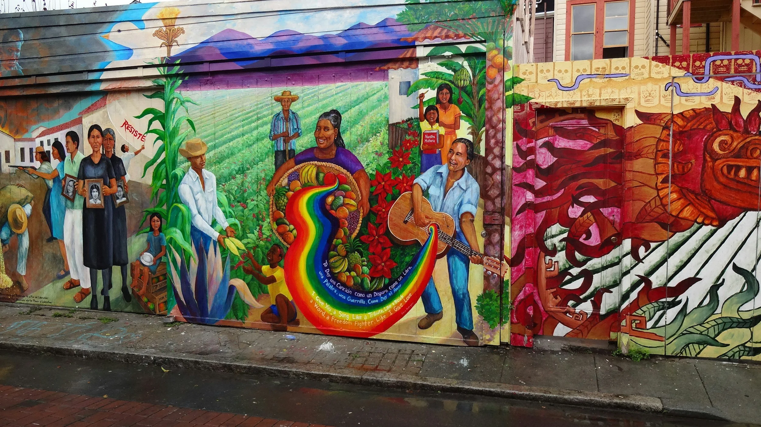Latin Urban Art: Creativity That Transforms Neighborhoods, Communities, and Entrepreneurs