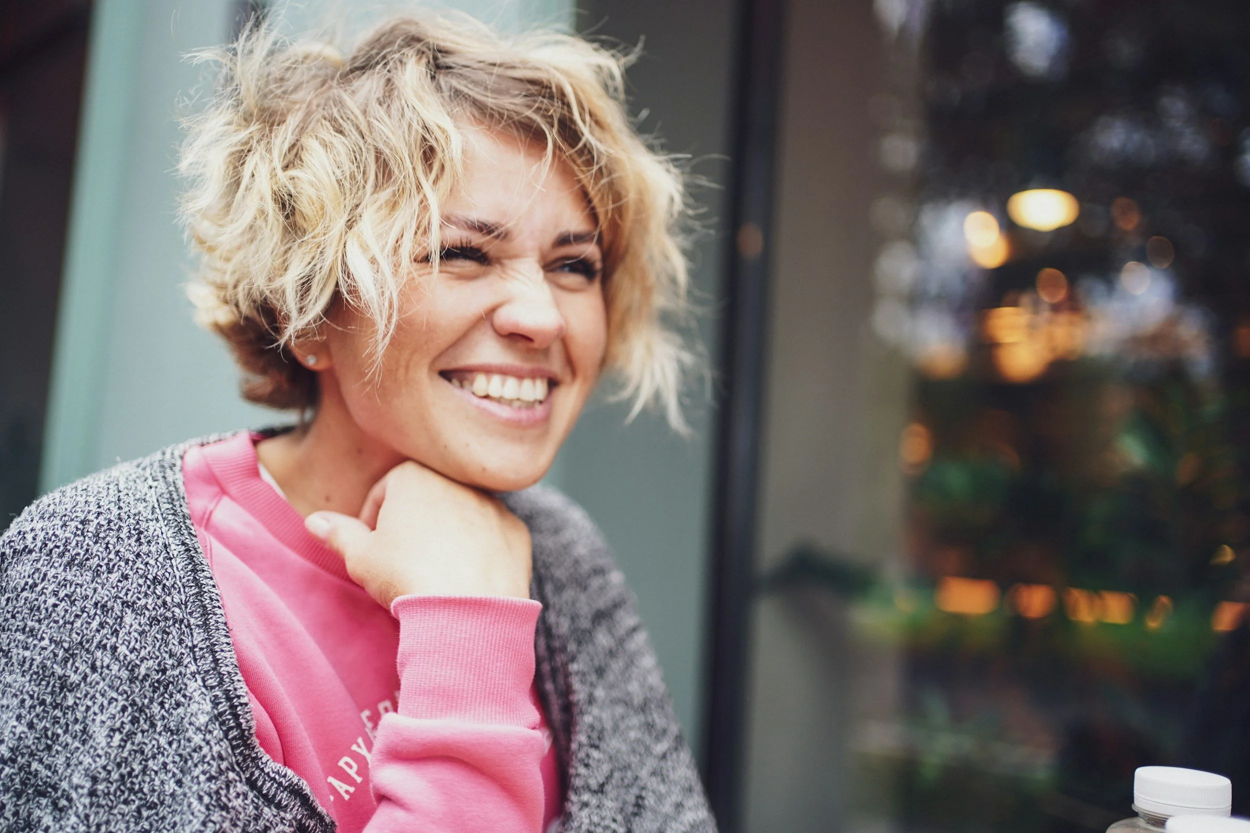 The Beauty of Your 40s: How to Change Your Routine as Your Skin Changes and Stop Fighting What Time Naturally Brings