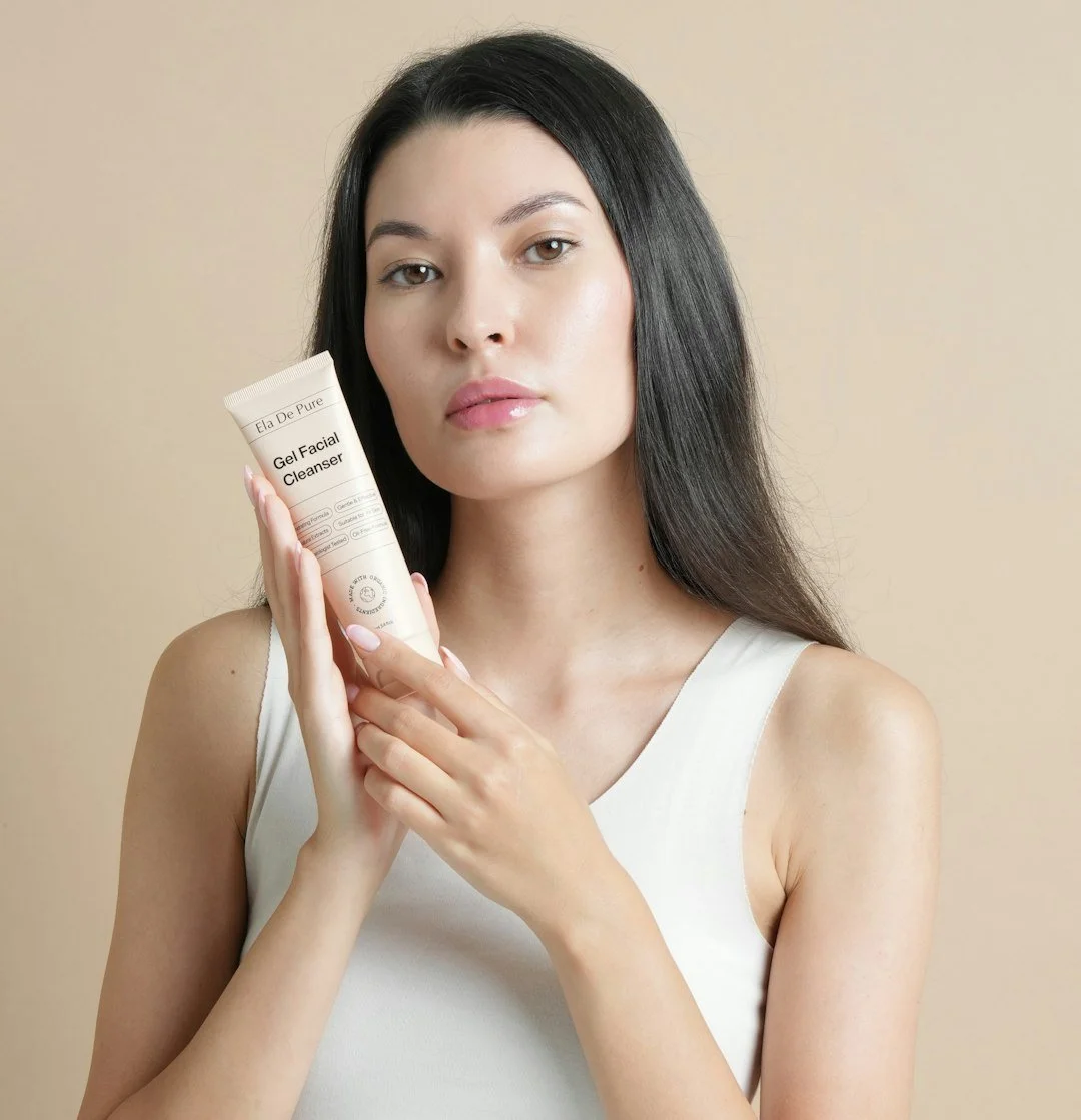 Fall Skincare Routine: How to Adapt Every Step as the Air Dries Out and Your Skin Changes