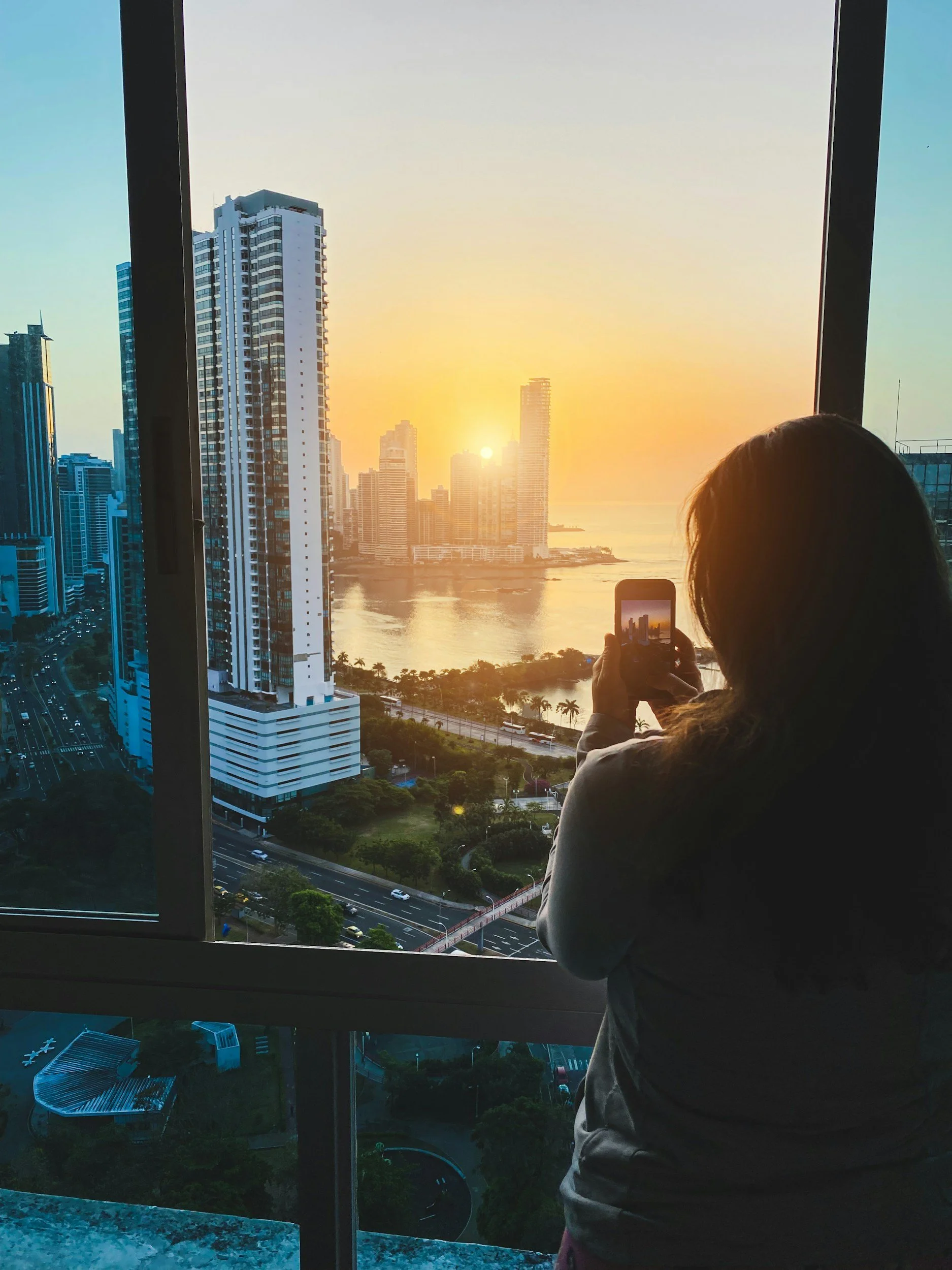 ¿Cuánto cuesta realmente vivir sola después de los 50?