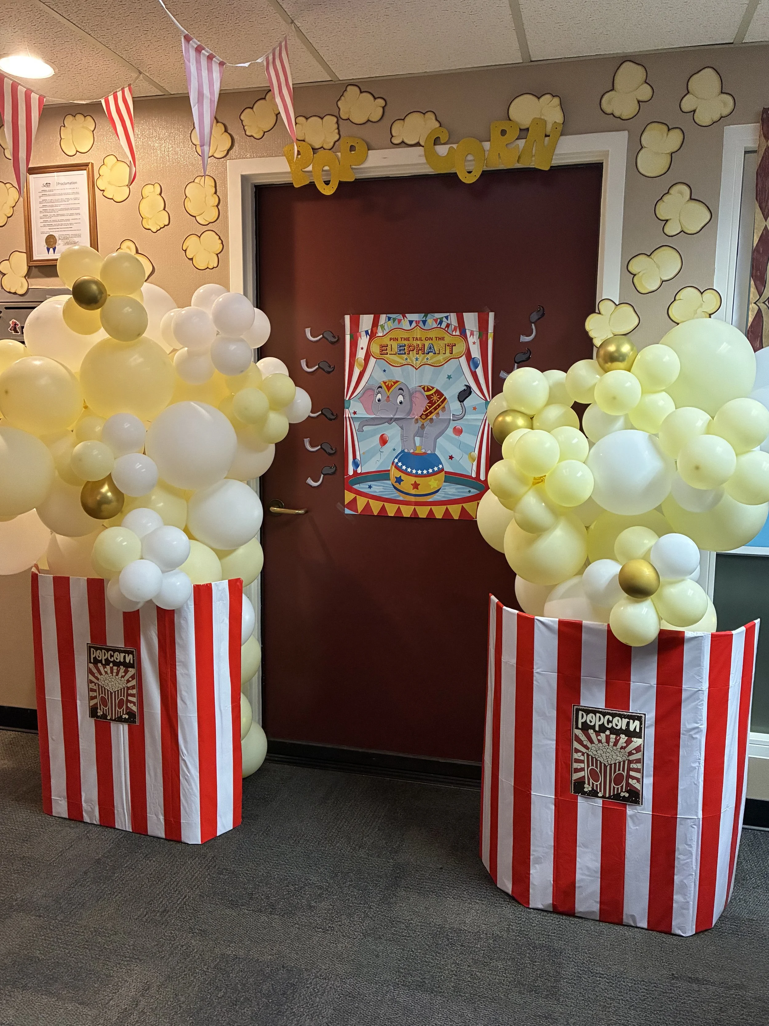 Decorations. Popcorn.jpeg