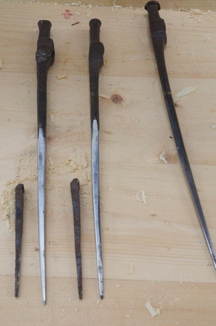 The moji is an ancient type of drill from China, used only in this region in Japan.