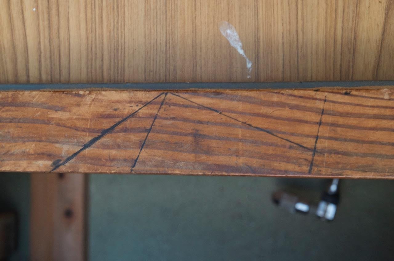 Four principal angles used in the construction of the isobune, recorded on the wall of the shop.