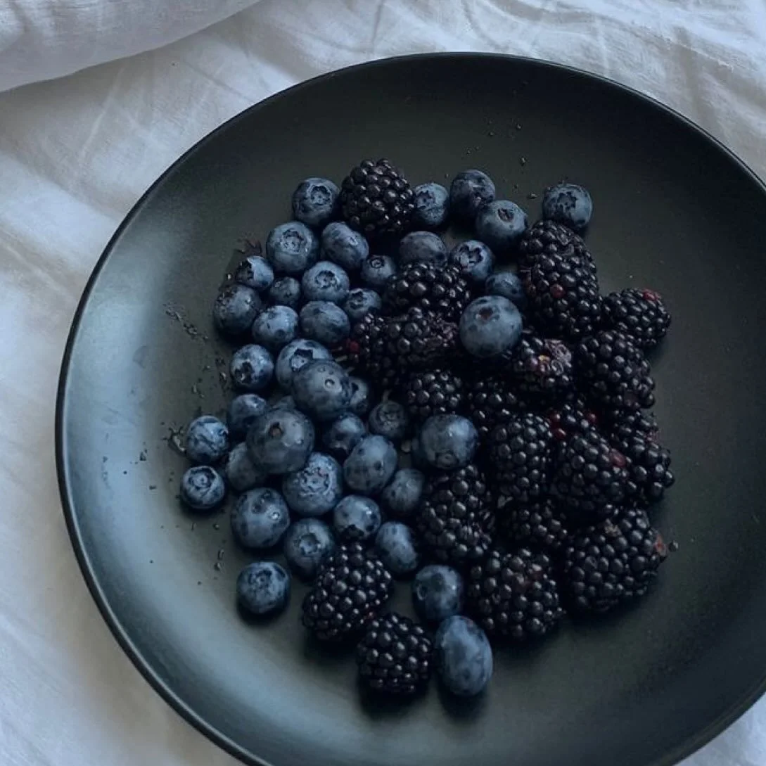 Berries are more than just a tasty snack &mdash; they&rsquo;re packed with antioxidants that help protect and rejuvenate your skin from within 

#SkincareTips #HealthySkin #CosmeticNurse #GlowingSkin #Antioxidants #SkinHealth #BeautyFromWithin #SkinC